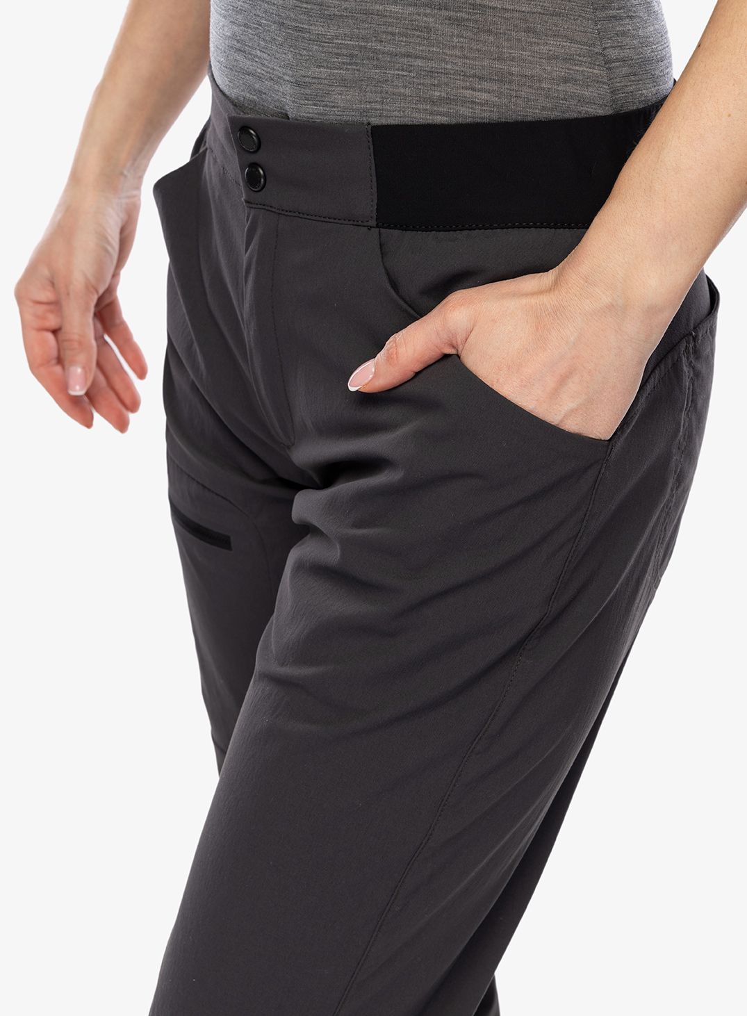 Ženske hlače za planinu Mountain Equipment Altun Pant - phantom