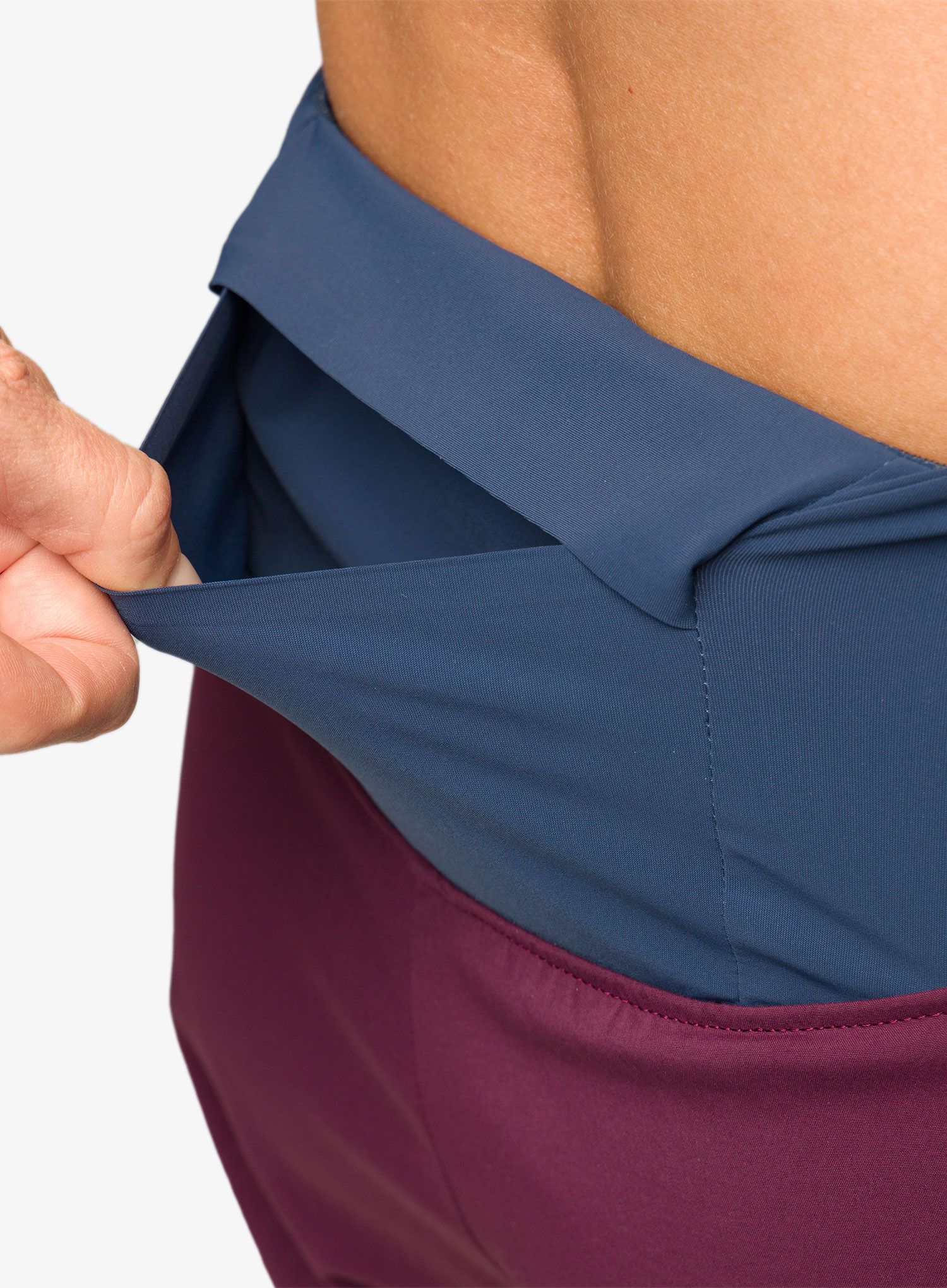 Ženske kratke hlače za trčanje Mountain Equipment Dynamo Twin Short - raisin
