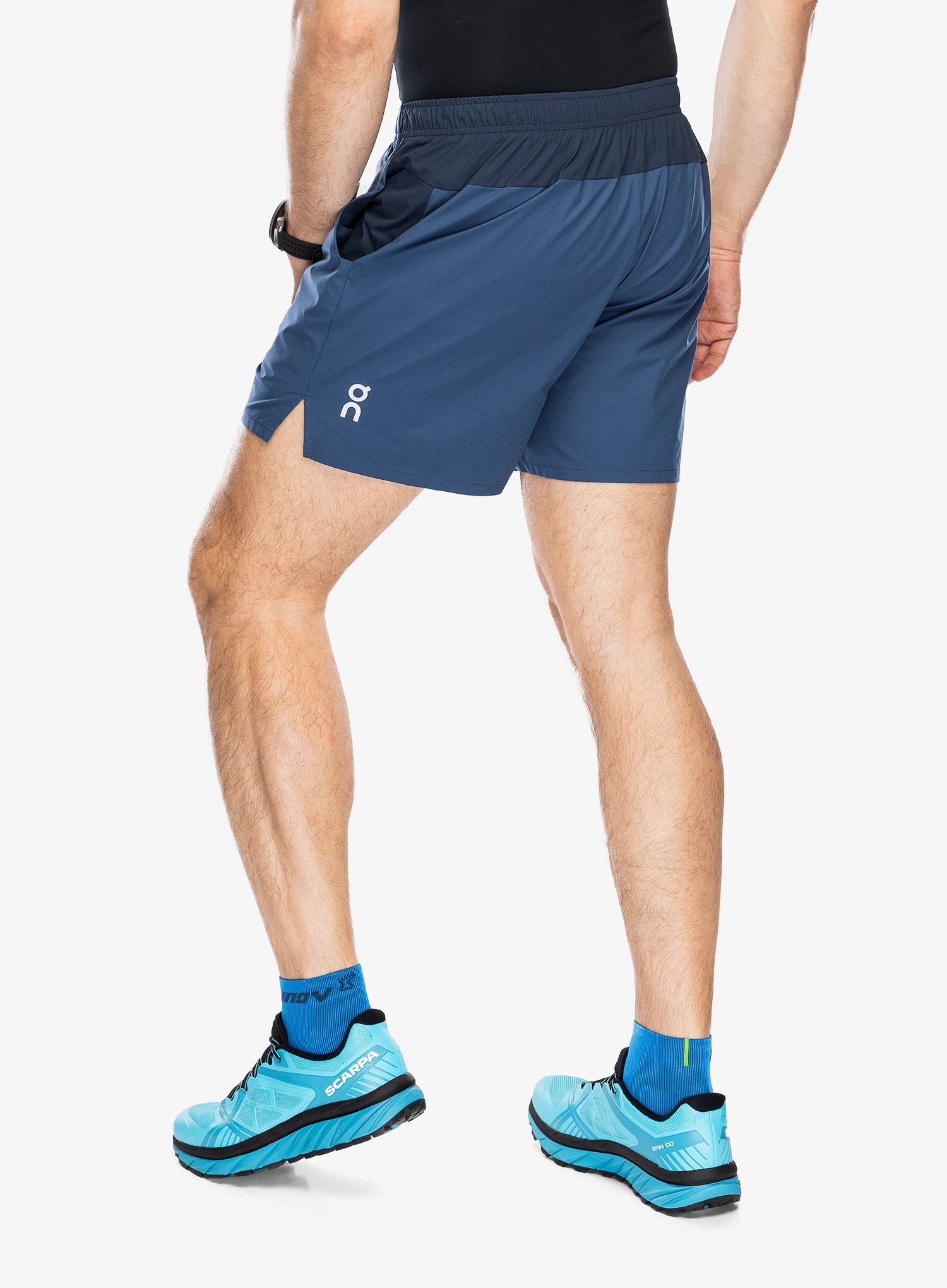 Kratke hlače za trčanje On Essential Shorts - navy