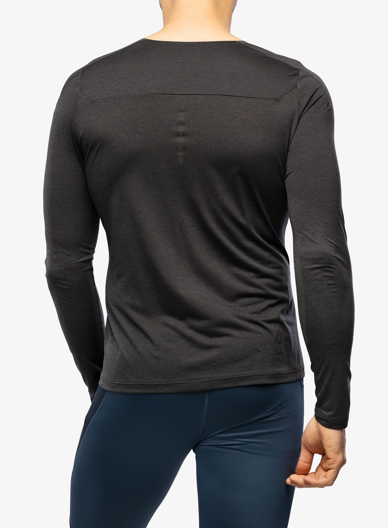 Dukserica za trčanje On Performance Long-T - black