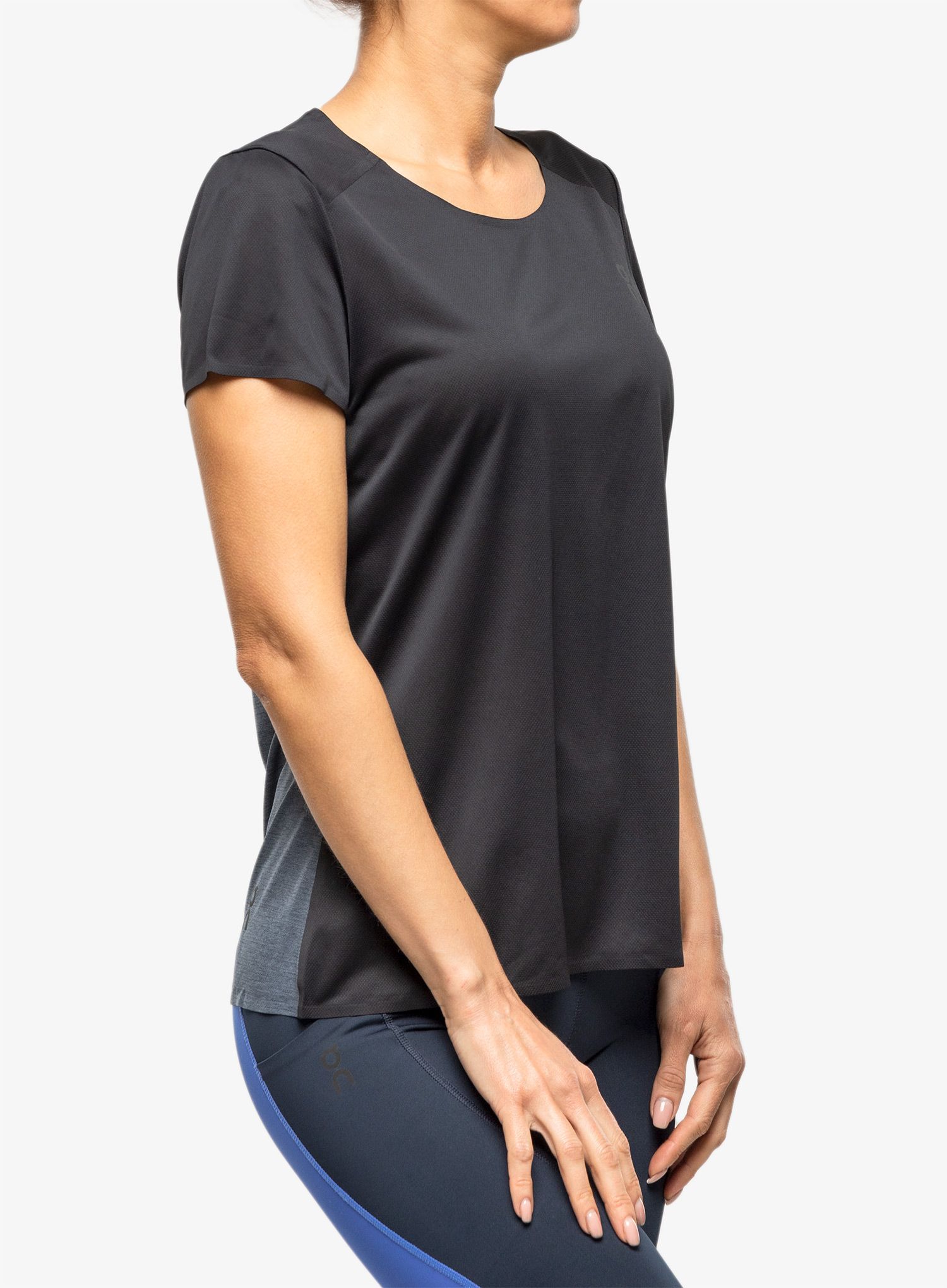 Ženska brzosušeća majica On Performance-T - black/dark