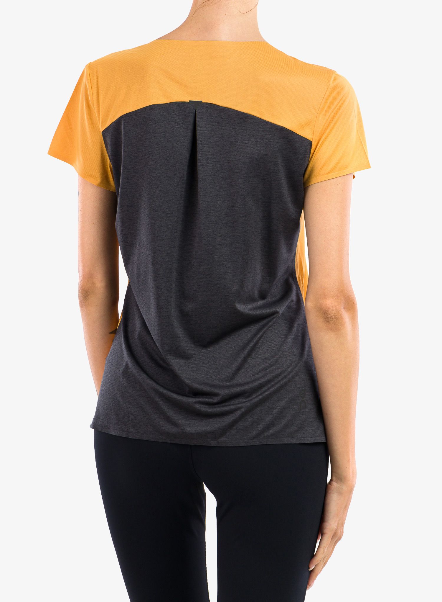 Ženska majica za trčanje On Performance-T - mango/black