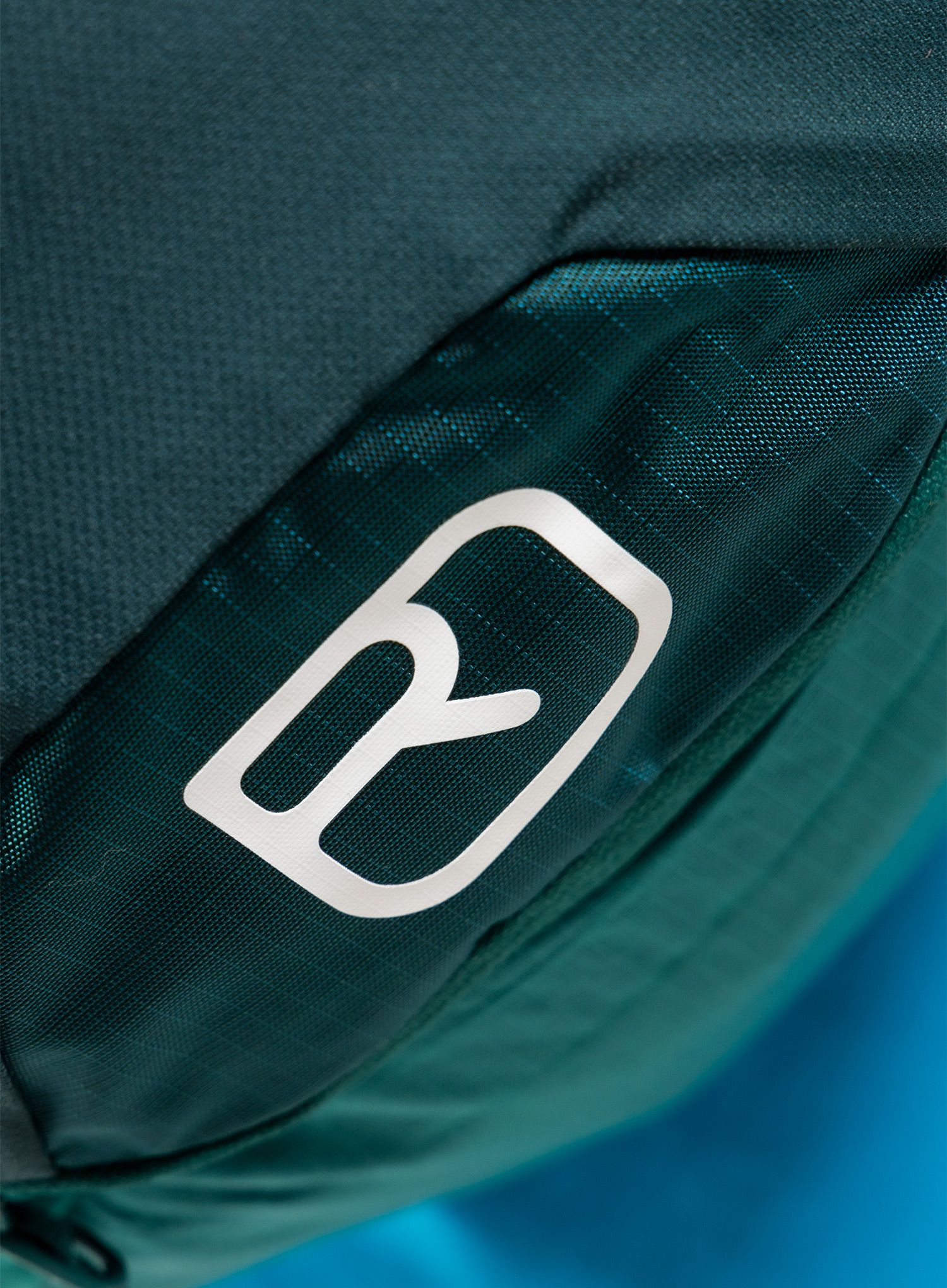 Trekking ruksak Ortovox Traverse 30 - pacific green