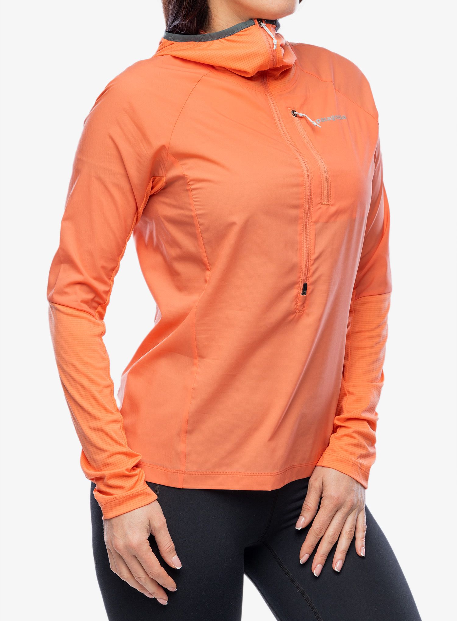 Ženska jakna za trčanje Patagonia Airshed Pro Pullover - coho coral