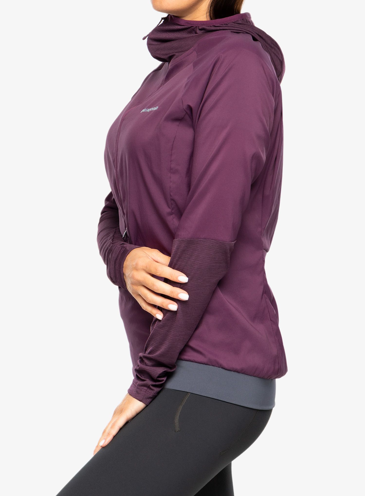 Ženska jakna za trčanje Patagonia Airshed Pro Pullover - night plum