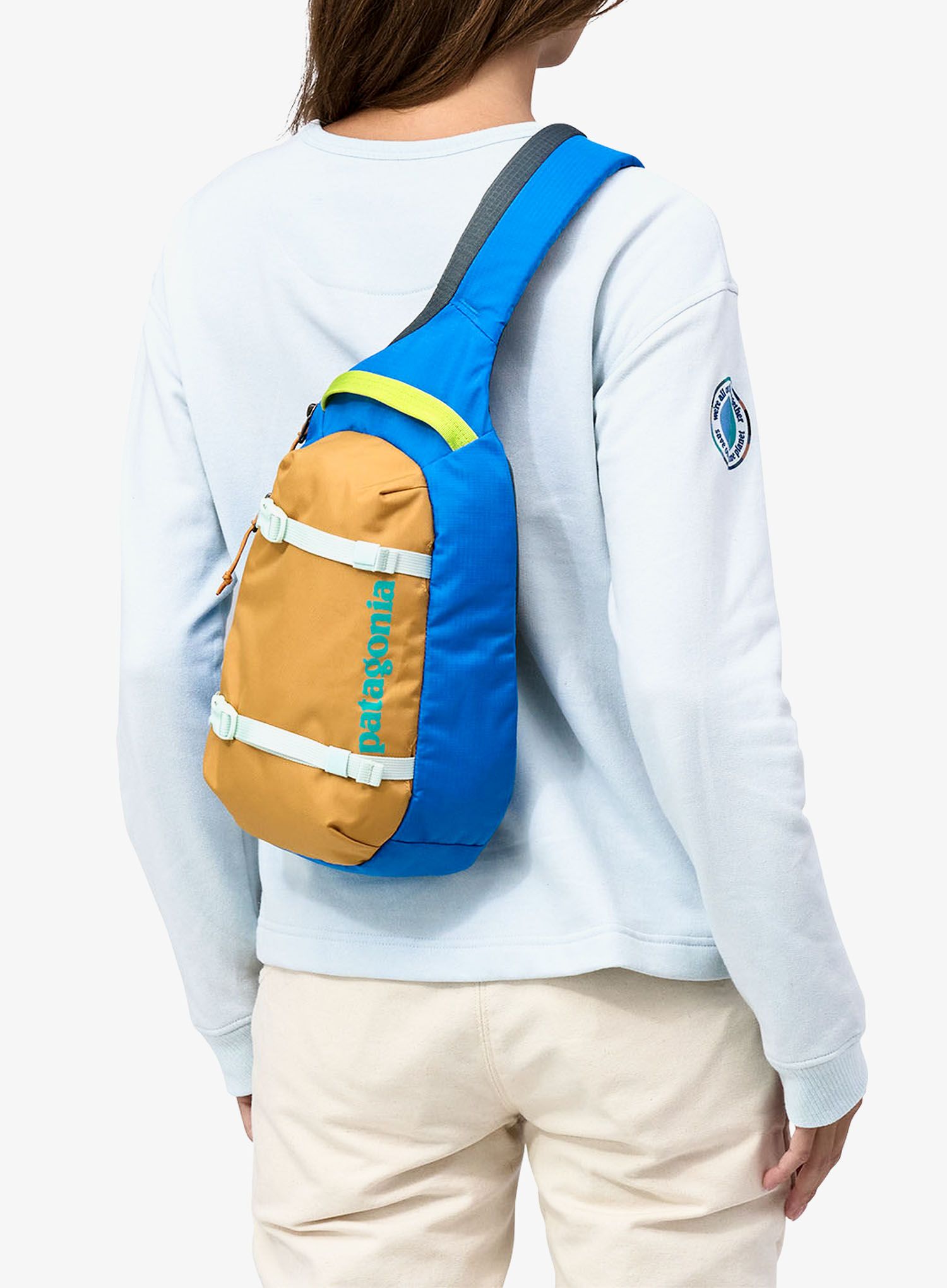 Urbani ruksak Patagonia Atom Sling 8L - patchwork/vessel blue
