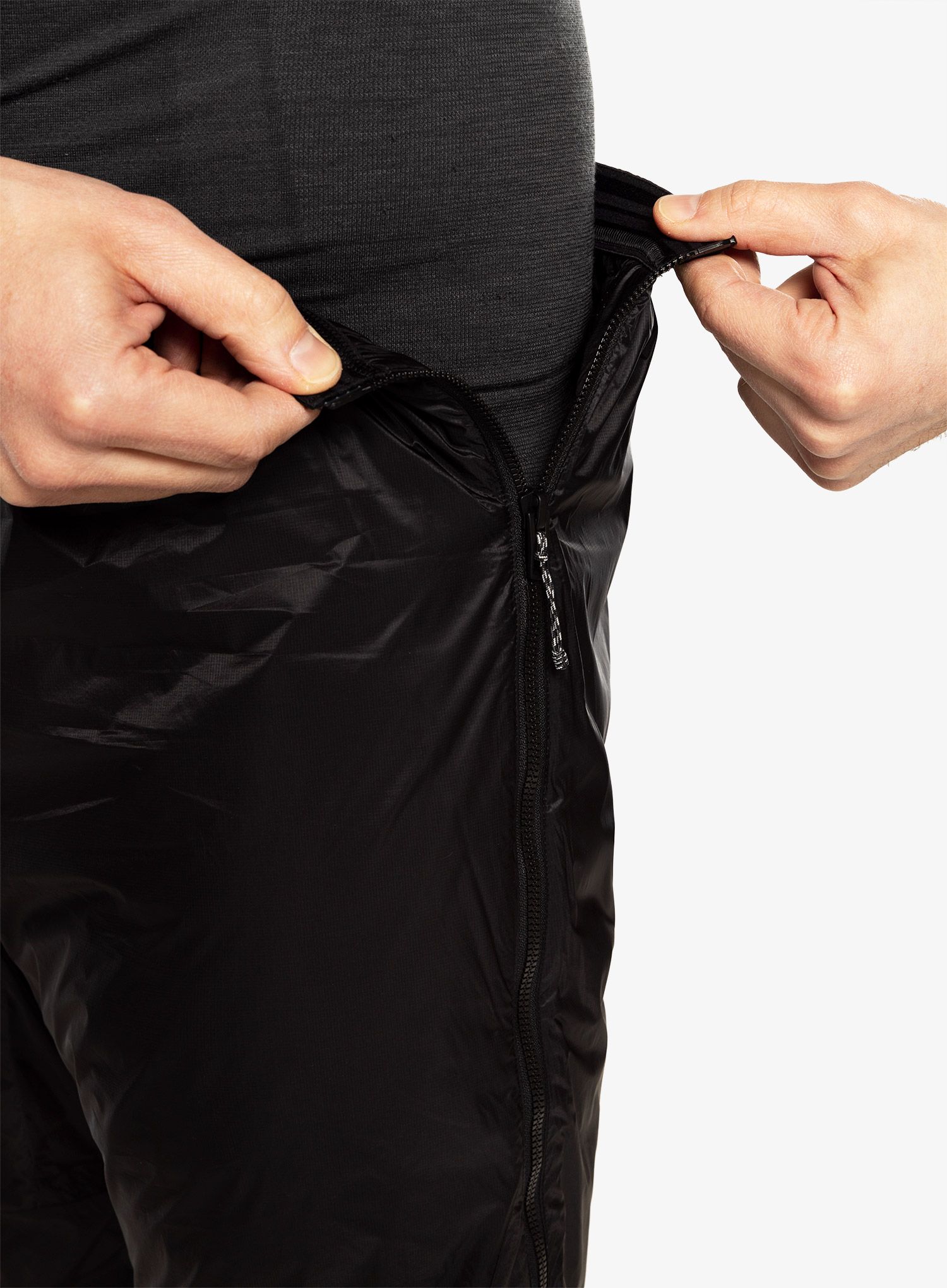 Hlače Patagonia DAS Light Pants - black