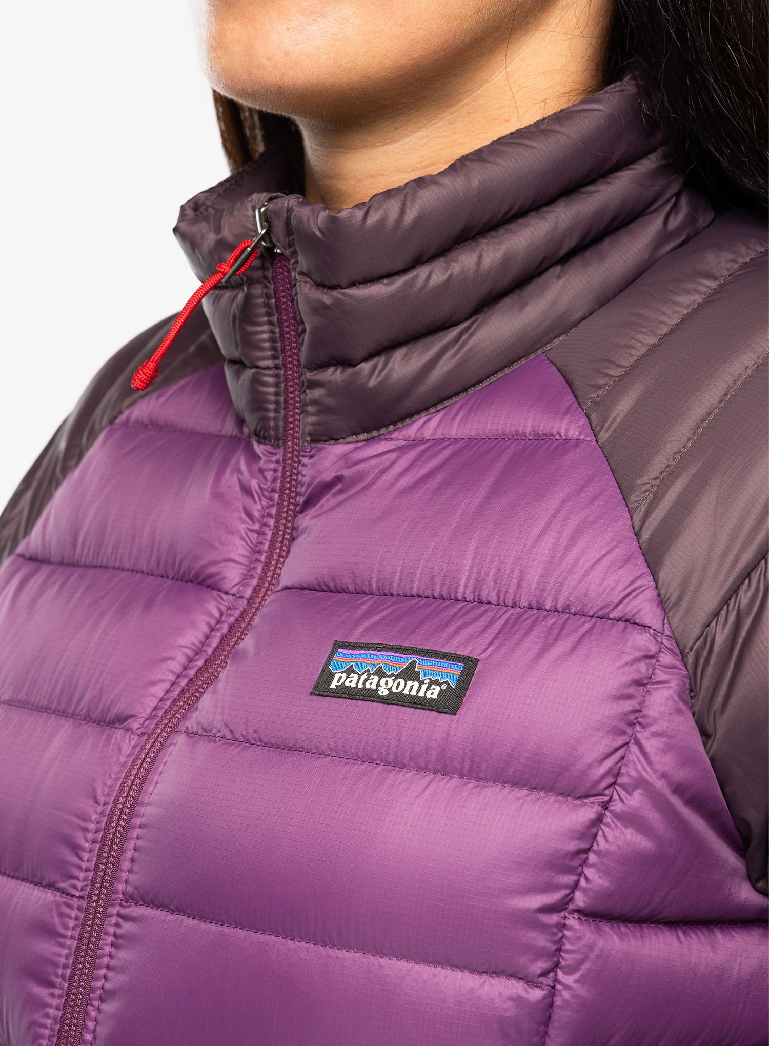 Ženska perjana jakna Patagonia Down Sweater - night plum