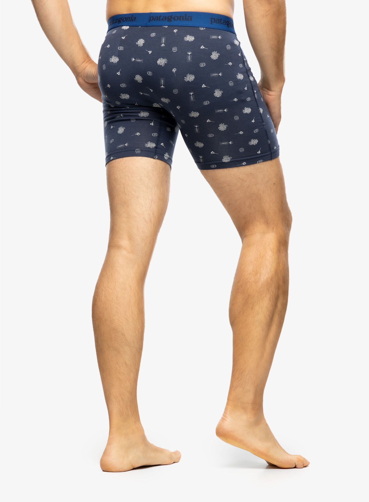 Termoaktivne bokserice Patagonia Essential Boxer Briefs 6'' - fire floral/new navy