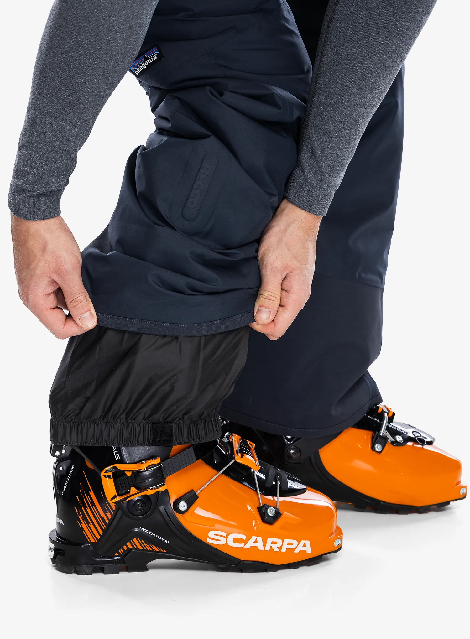 Skijaške hlače Patagonia Insulated Powder Town Pants - smolder blue