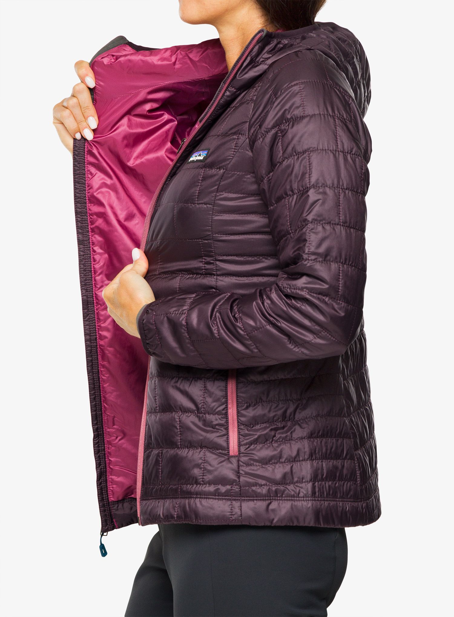 Jakna s postavom ženska Patagonia Nano Puff Hoody - obsidian plum