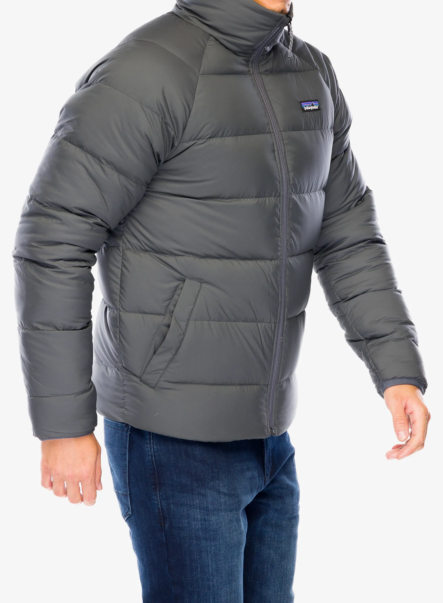 Pernata jakna Patagonia Reversible Silent Down Jacket - forge grey