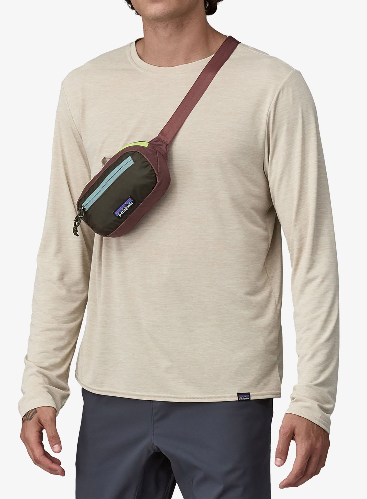 Torbica oko struka Patagonia Ultralight Black Hole Mini Hip Pack - patchwork/pine needle green