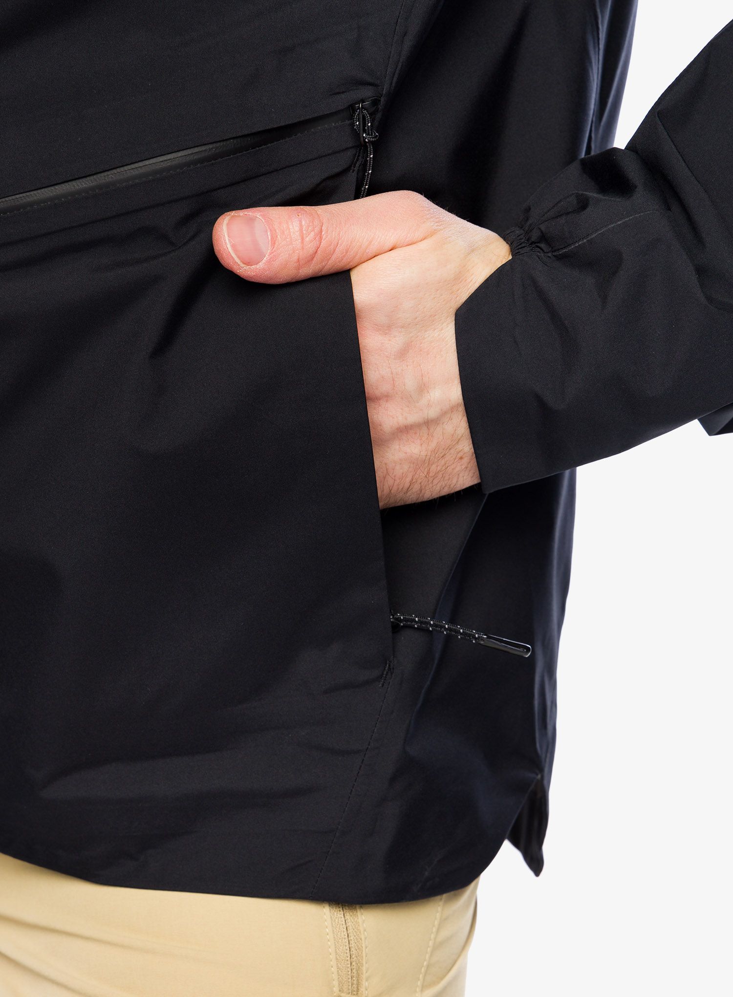 Kišna jakna Peak Perfomance Commuter GORE-TEX Paclite Jacket - black
