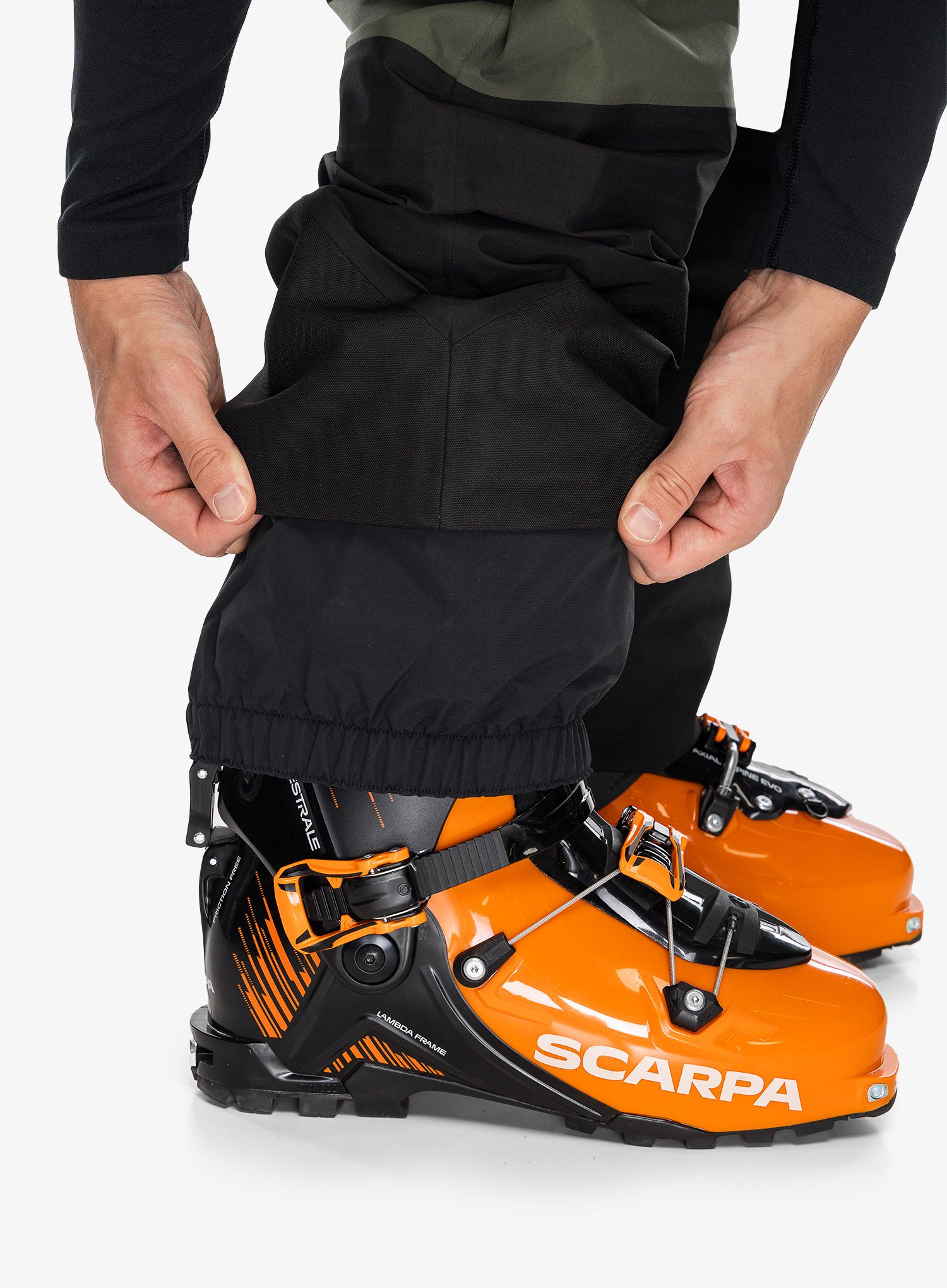 Skijaške hlače Peak Performance Gravity GORE-TEX 3L Pants - olive extreme/pine/black