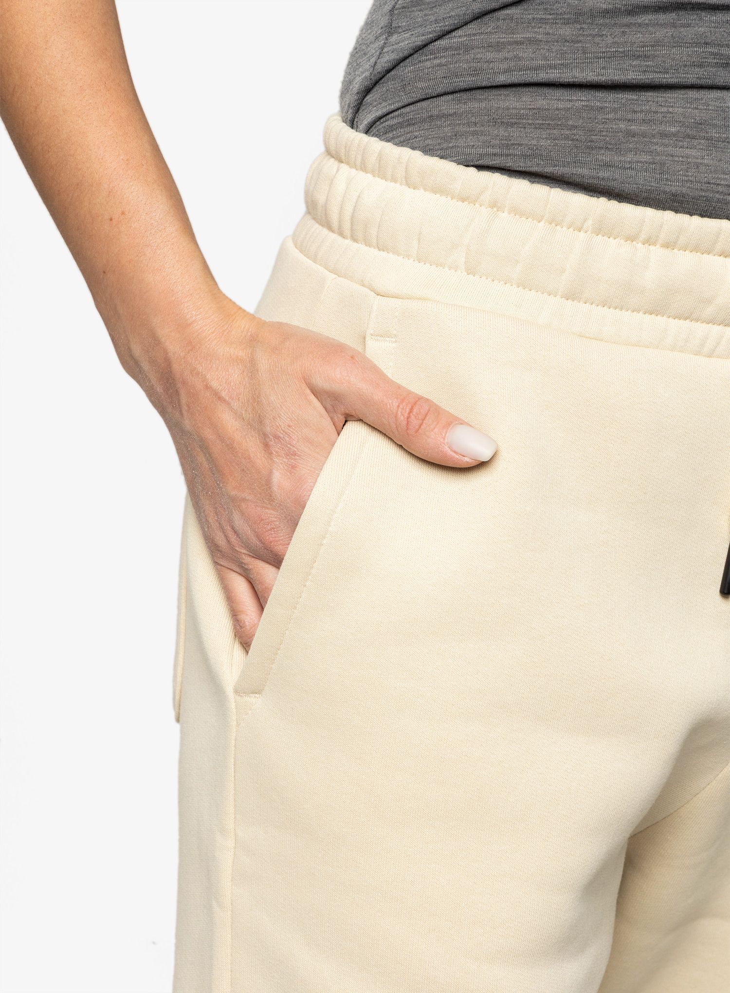 Ženske hlače Peak Performance Original Pants - sand fog