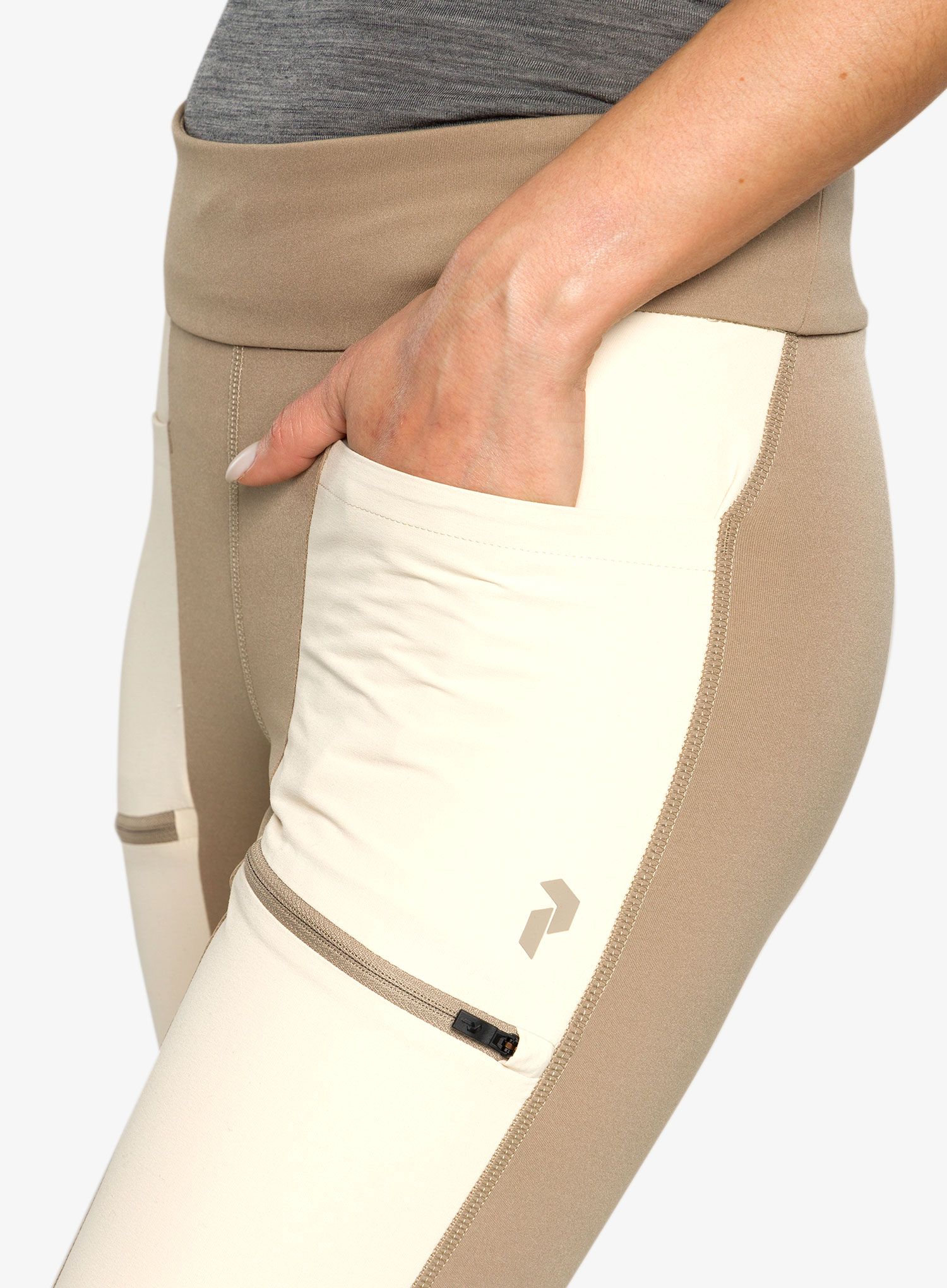 Ženske tajice Peak Performance Vislight Track Tights - avid beige