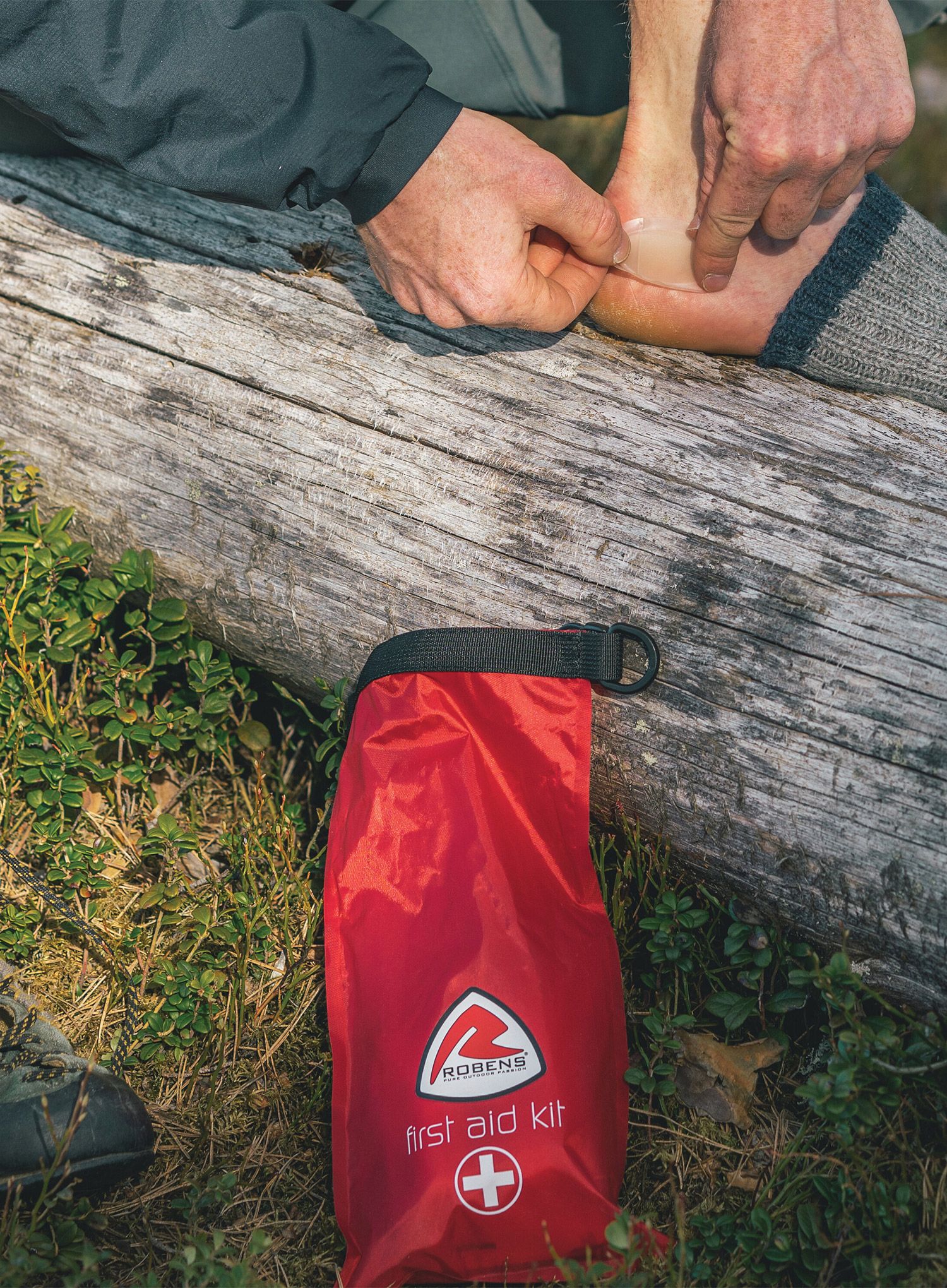 Pribor za prvu pomoć Robens Outsite First Aid Kit - fire red