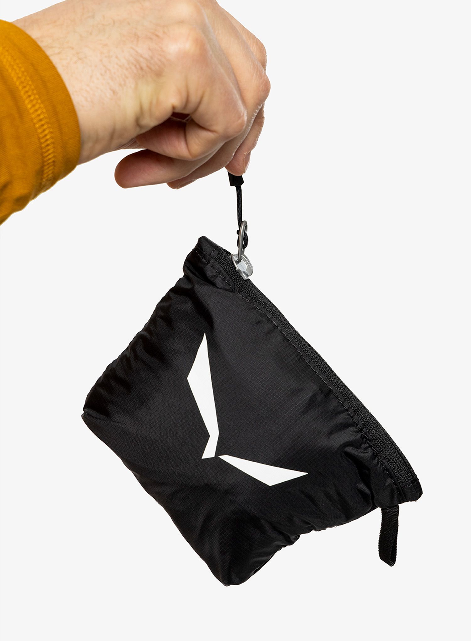 Urbana torba Salewa Ultralight Duffle 28L - black out