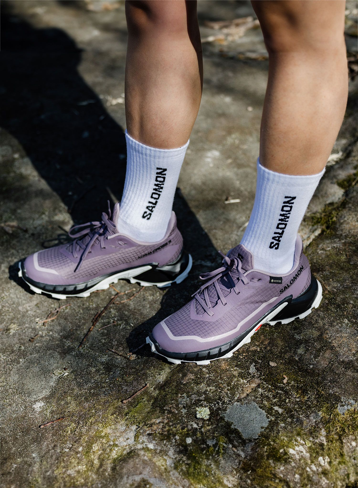 Ženske tenisice za trčanje Salomon Alphacross 5 GTX - moon/black/white