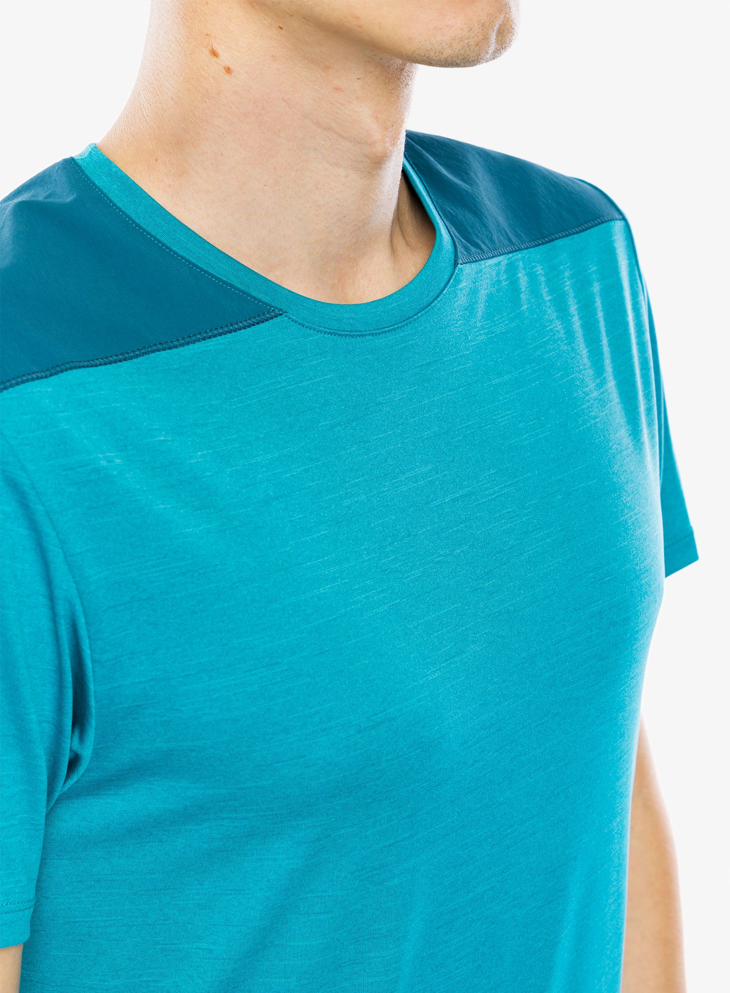 Brzosušeća majica Salomon Outline S/S Tee - deep dive/tide