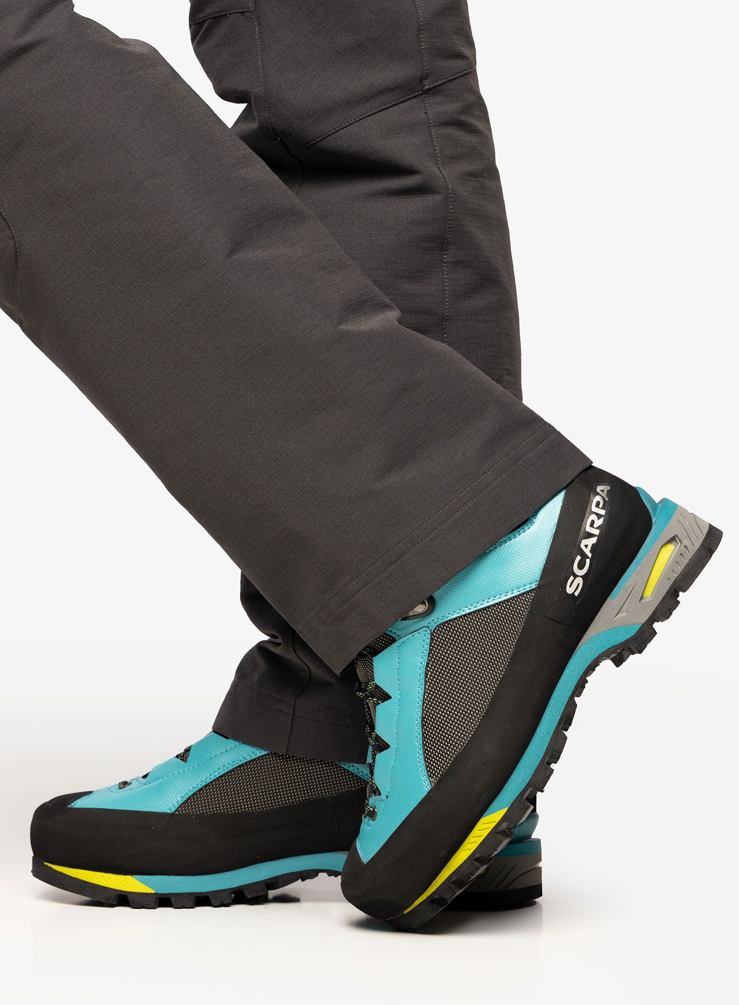 Ženske alpinističke cipele Scarpa Charmoz HD - shark/maldive