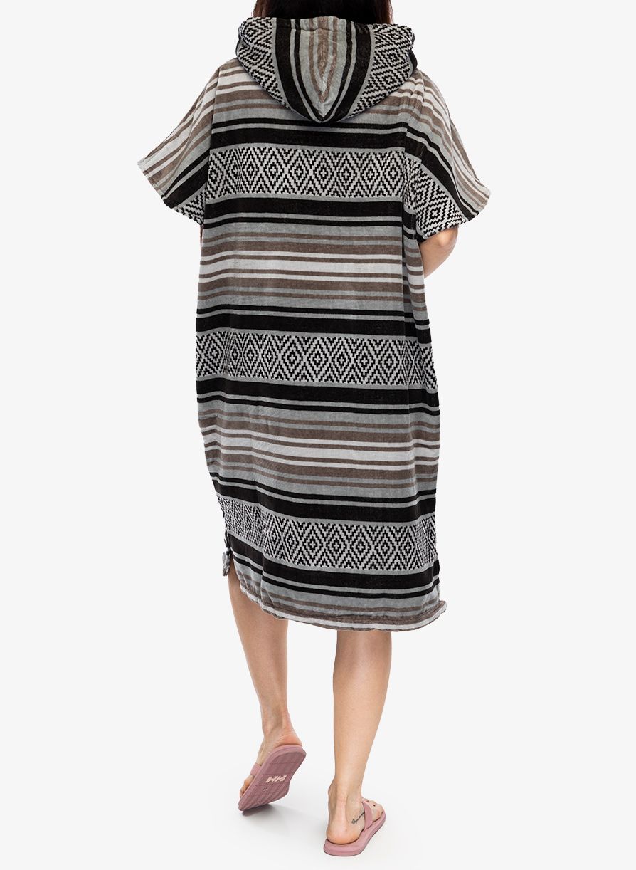 Pončo Slowtide Oso Extra Warm Poncho