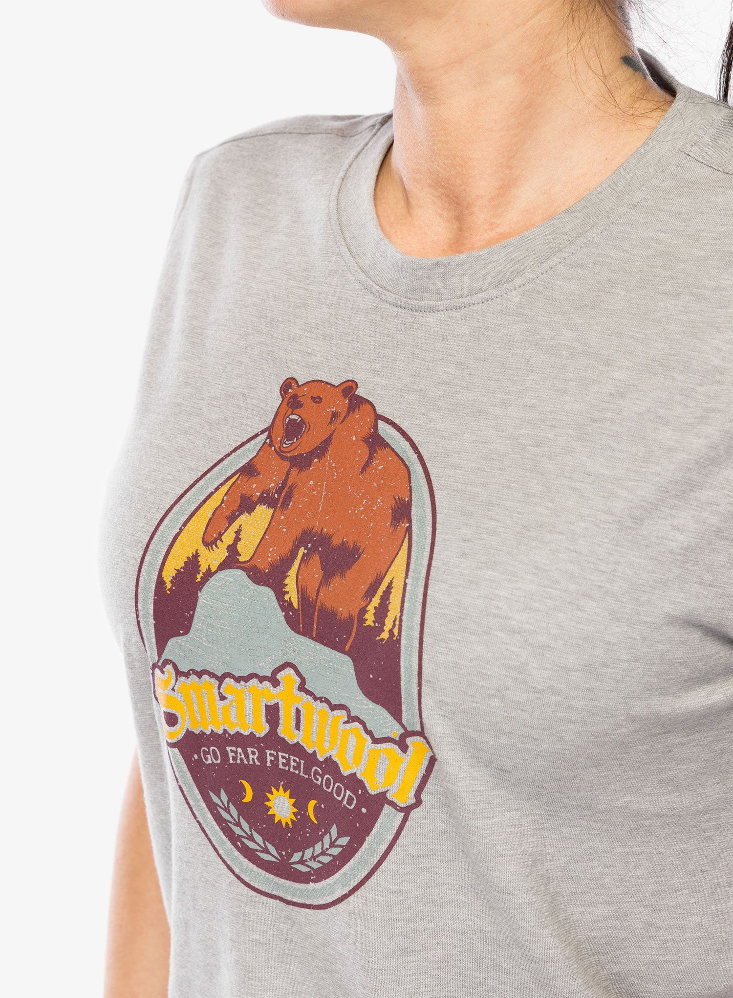 Majica s tiskom Smartwool Bear Label Graphic Short Sleeve Tee - light gray heather