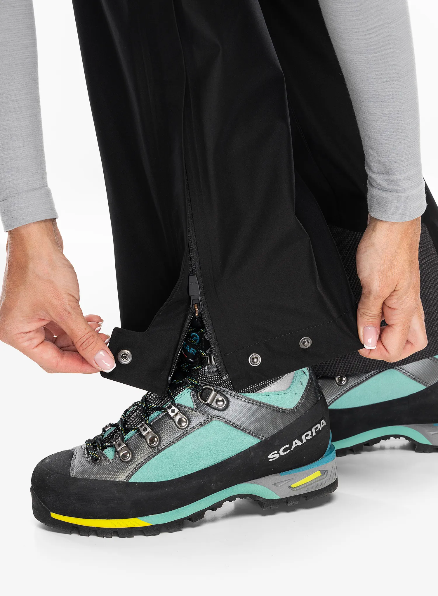 Ženske hlače The North Face Dryzzle FUTURELIGHT Pant - tnf black
