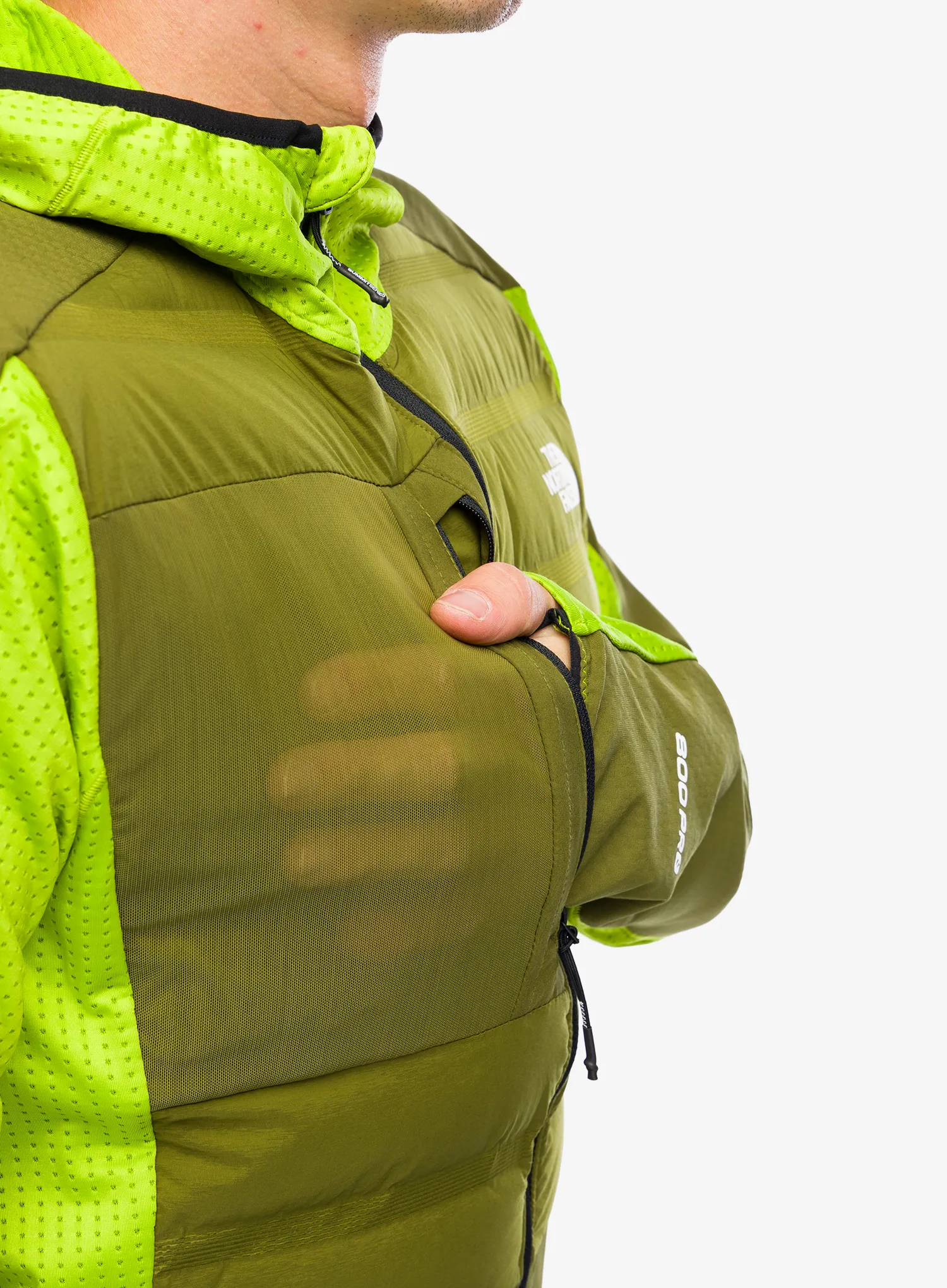 Hibridna jakna The North Face Summit Garnet Canyon Jacket - forest olive/meadow grass