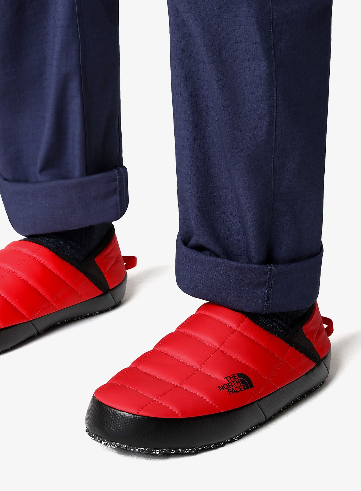Papuče s postavom The North Face ThermoBall Traction Mule V - tnf red/tnf black
