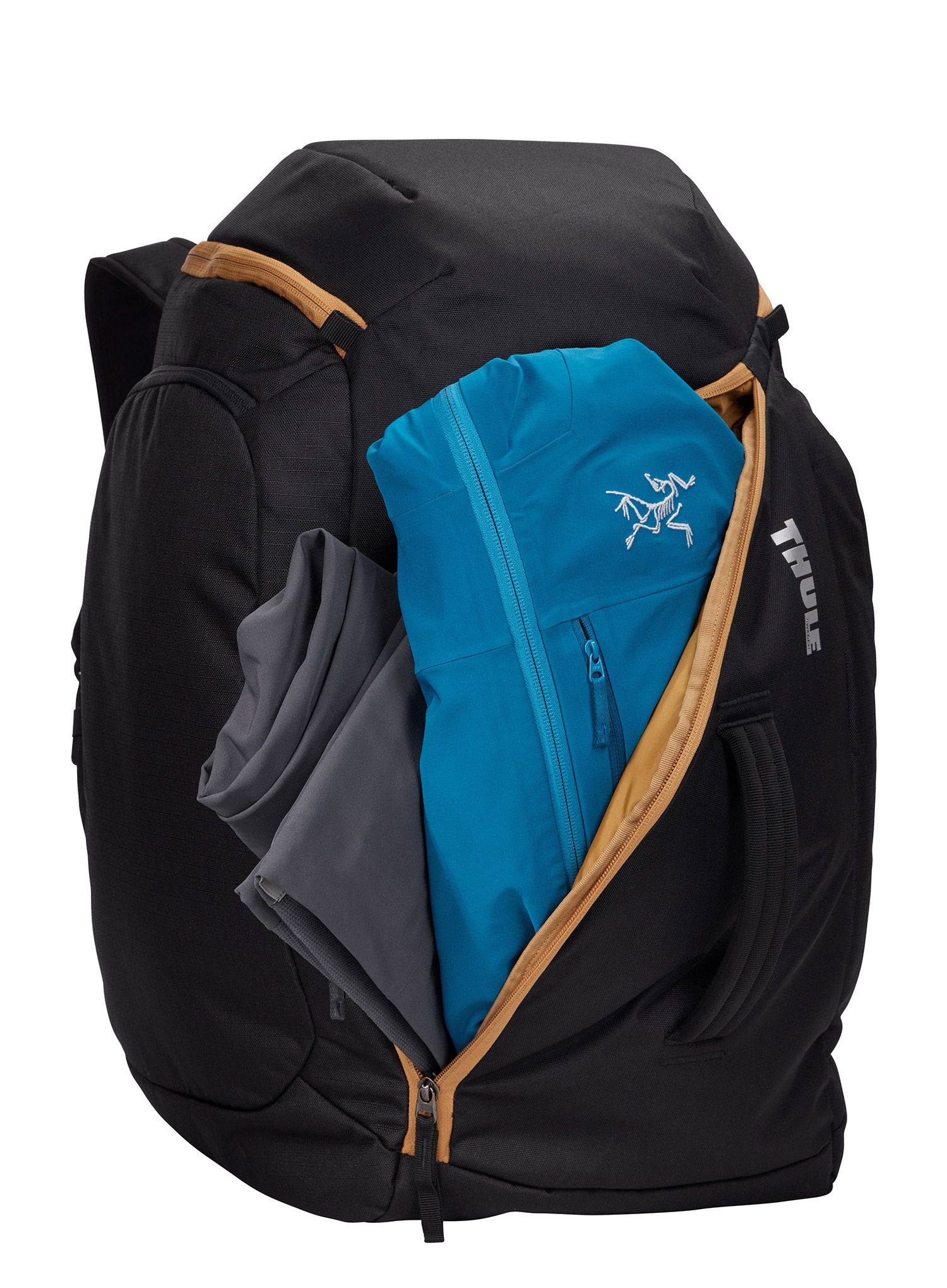 Ruksak Thule RoundTrip Boot Backpack 60 L - black