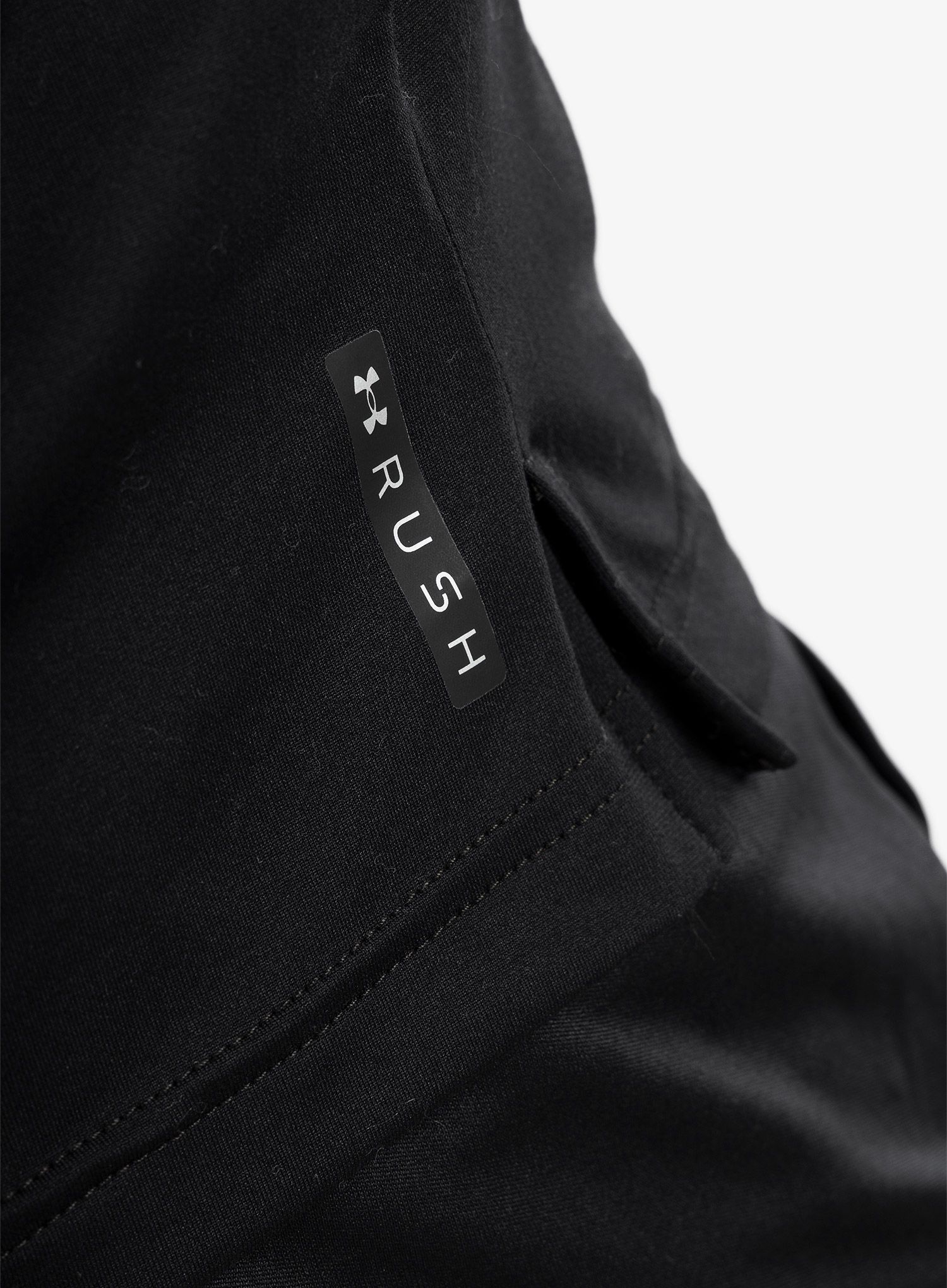 Brzosušeća majica Under Armour Rush Energy SS - black/white