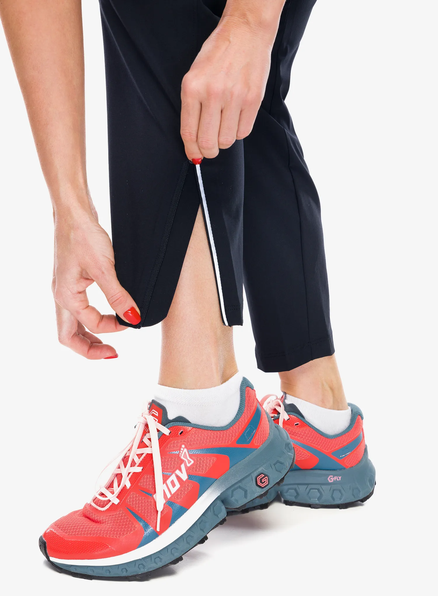 Ženske hlače za trčanje Under Armour UA OutRun The Storm Pants - black/jet gray/reflective