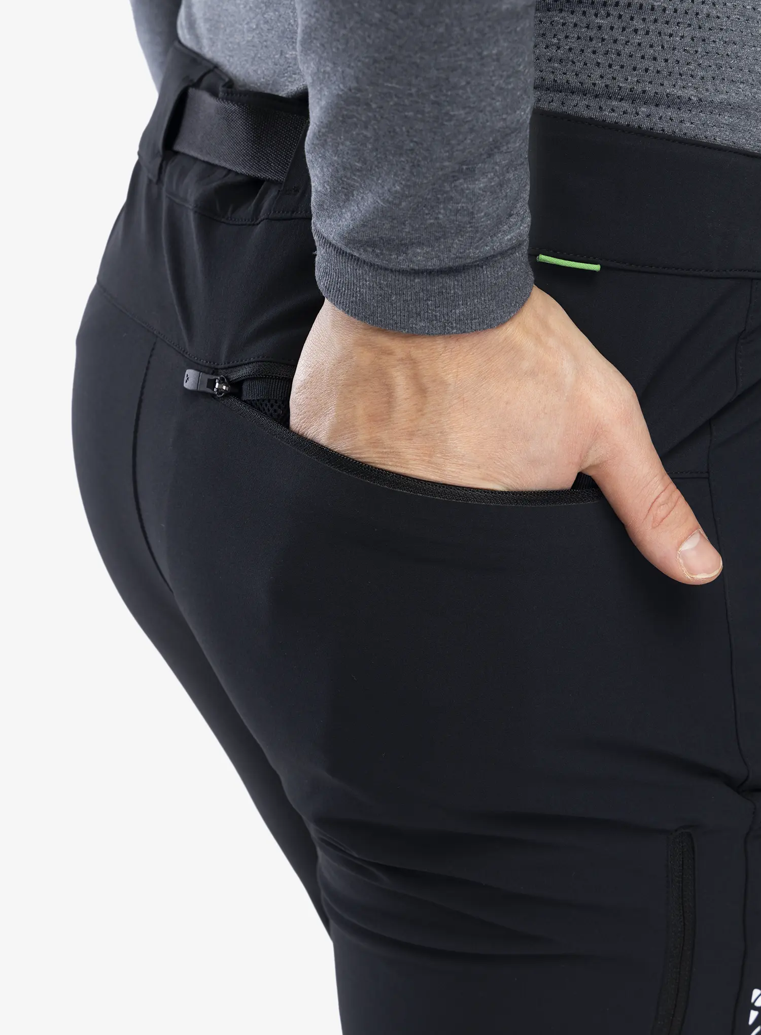 Softshell hlače Vaude Badile Pants II - black uni