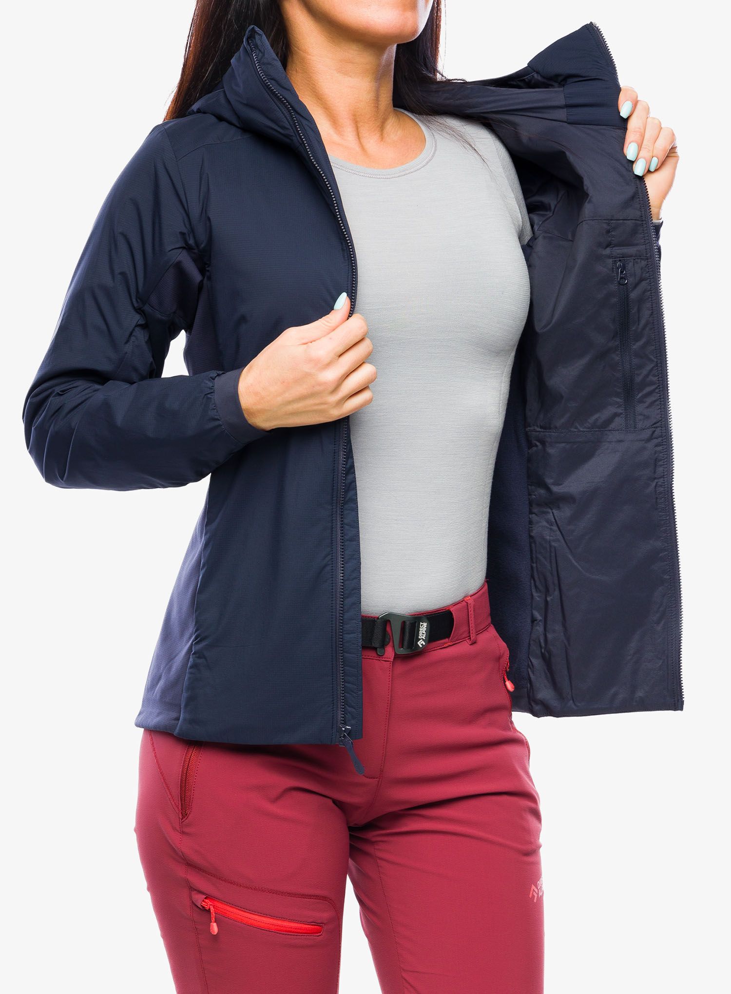 Jakna s postavom ženska Arcteryx Atom Hoody - black sapphire