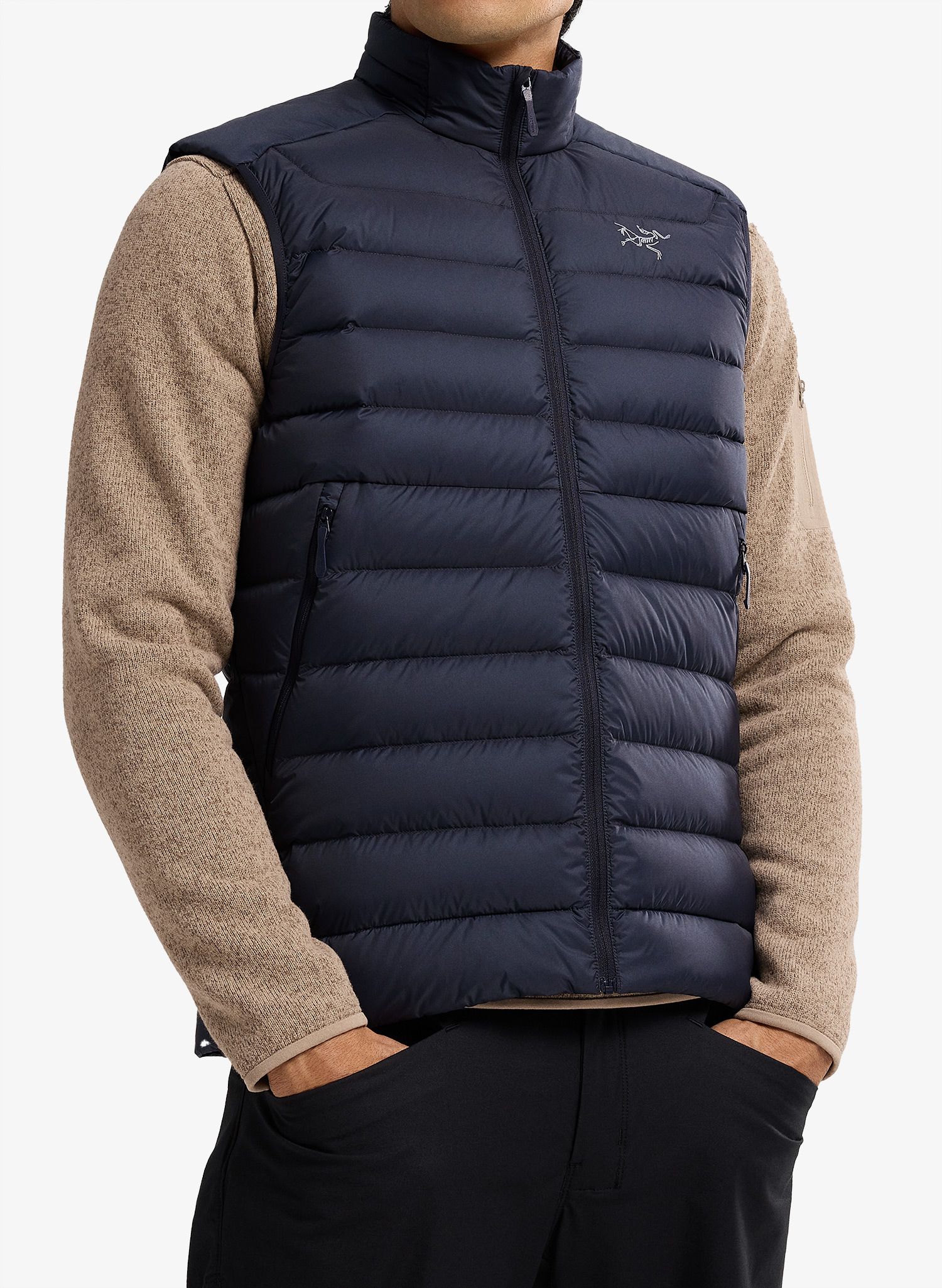 Perjani prsluk Arcteryx Cerium Vest - black sapphire