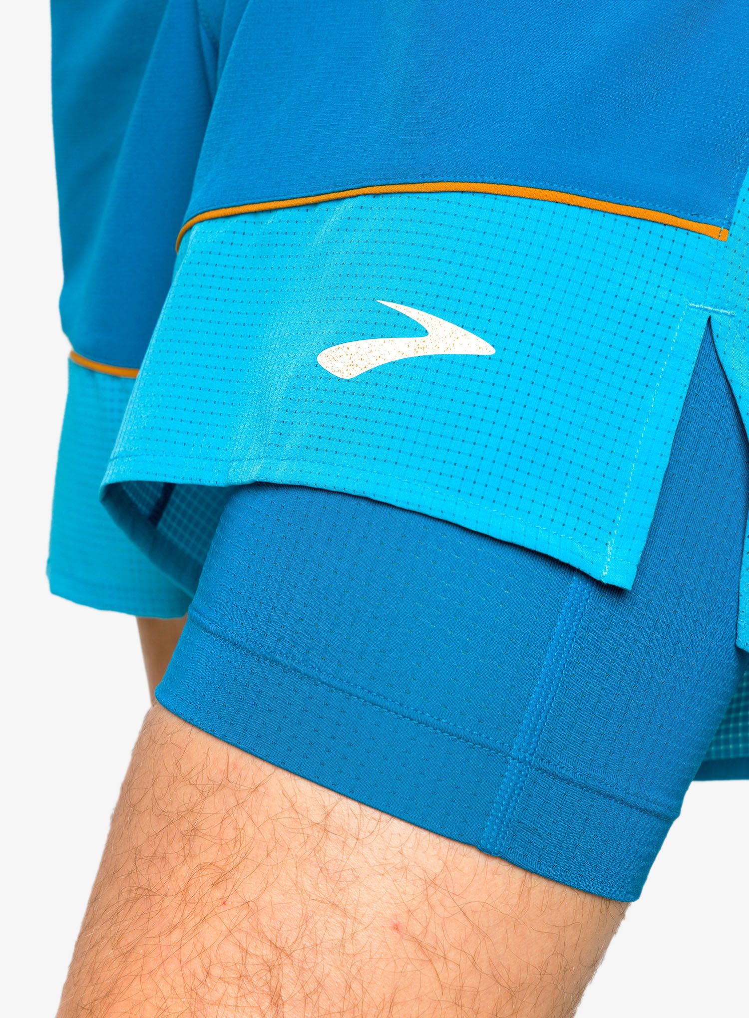 Kratke hlače za trčanje Brooks High Point 7 2-in-1 Short - hyper blue/mist/pacific