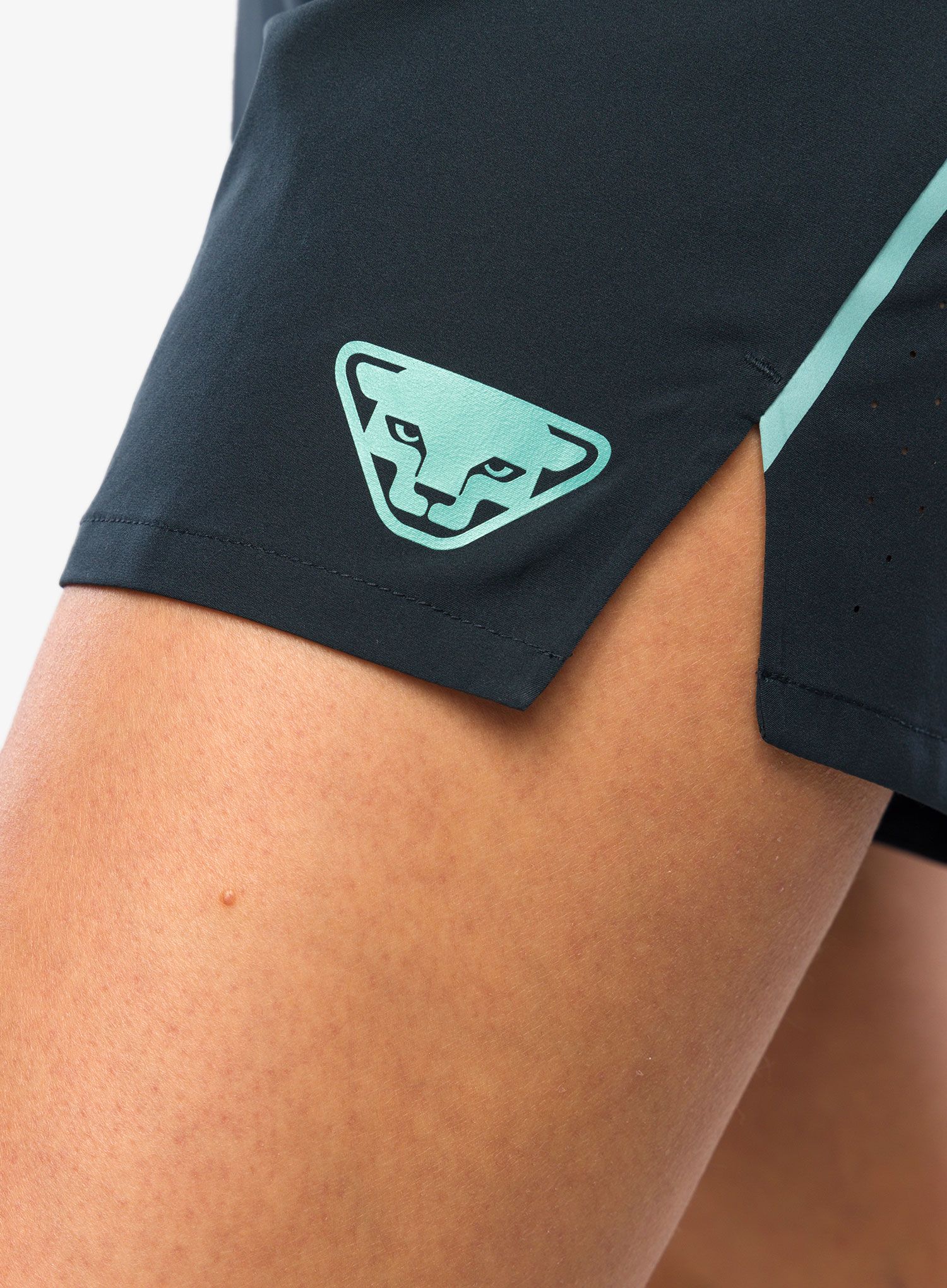 Ženske kratke hlače za trčanje Dynafit Alpine Shorts - blueberry marine blue
