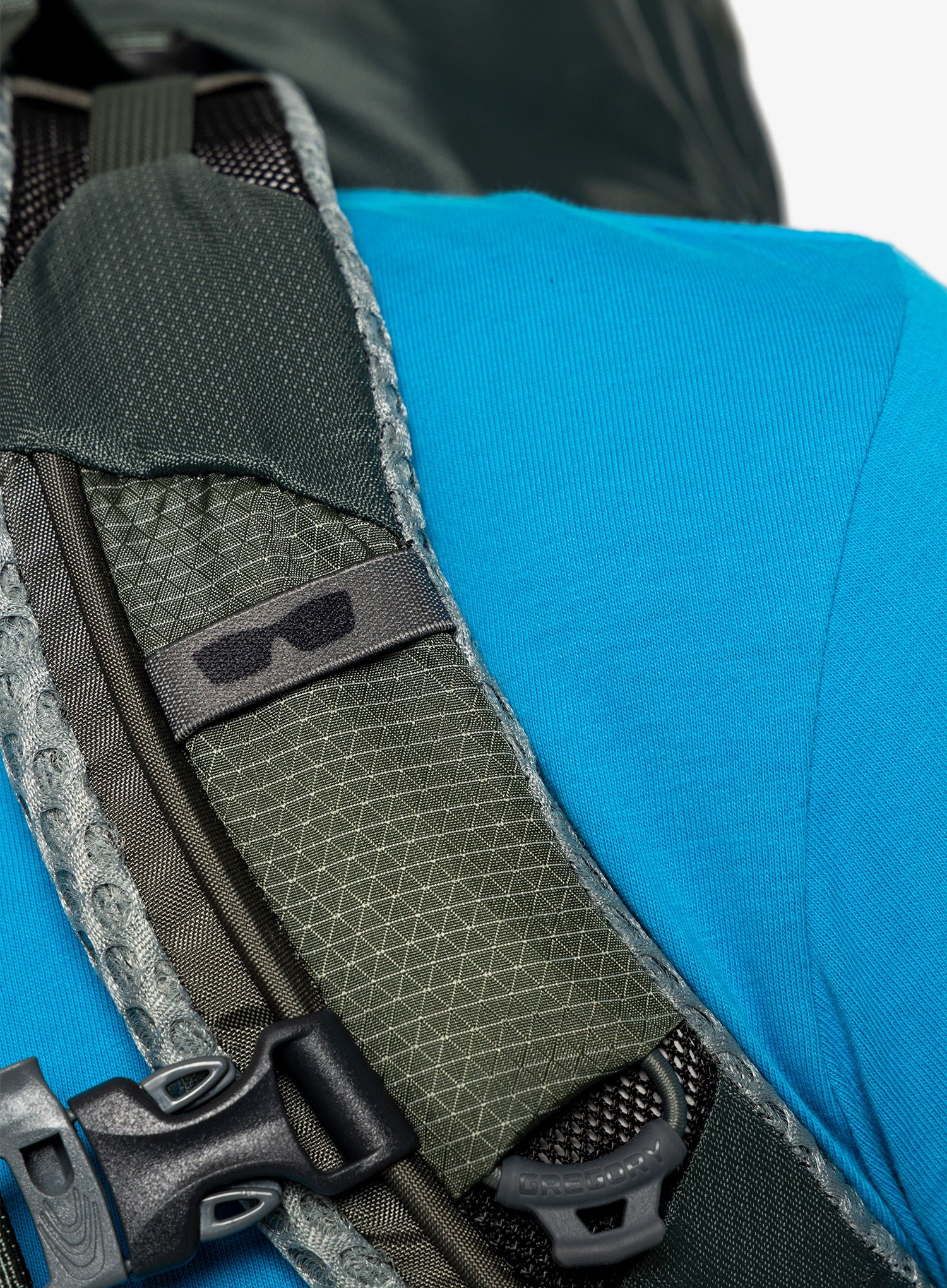 Ženski trekking ruksak Gregory Maven 35 - helium grey 