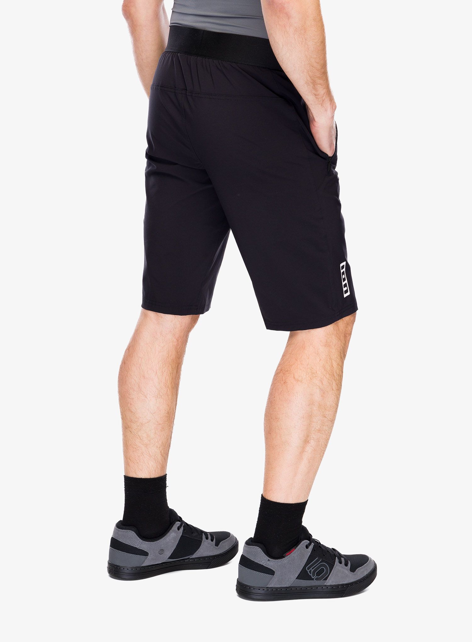 Biciklističke kratke hlače ION Tech Logo Shorts - black