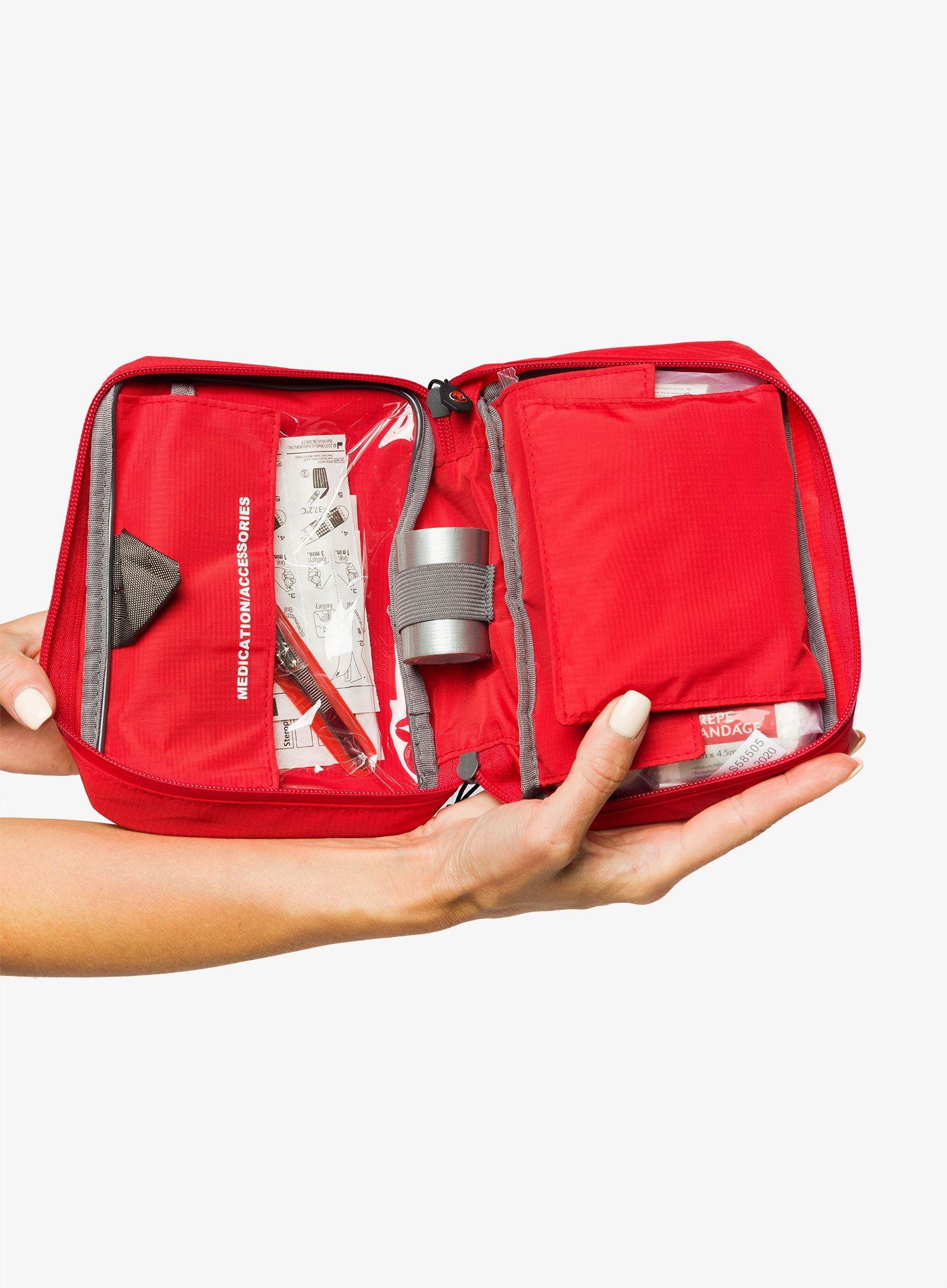 Pribor za prvu pomoć Lifesystems Traveller First Aid Kit