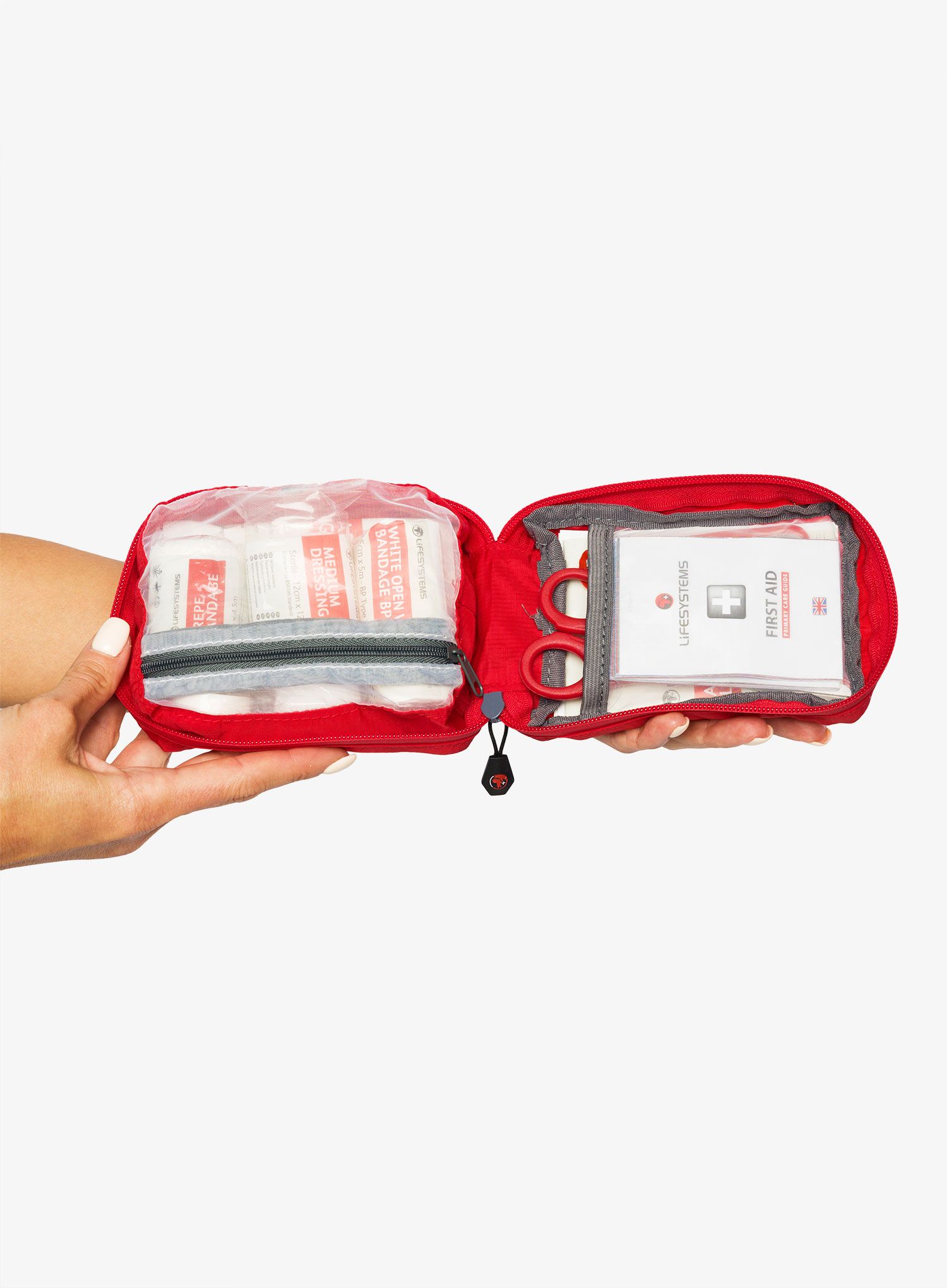 Pribor za prvu pomoć Lifesystems Trek First Aid Kit