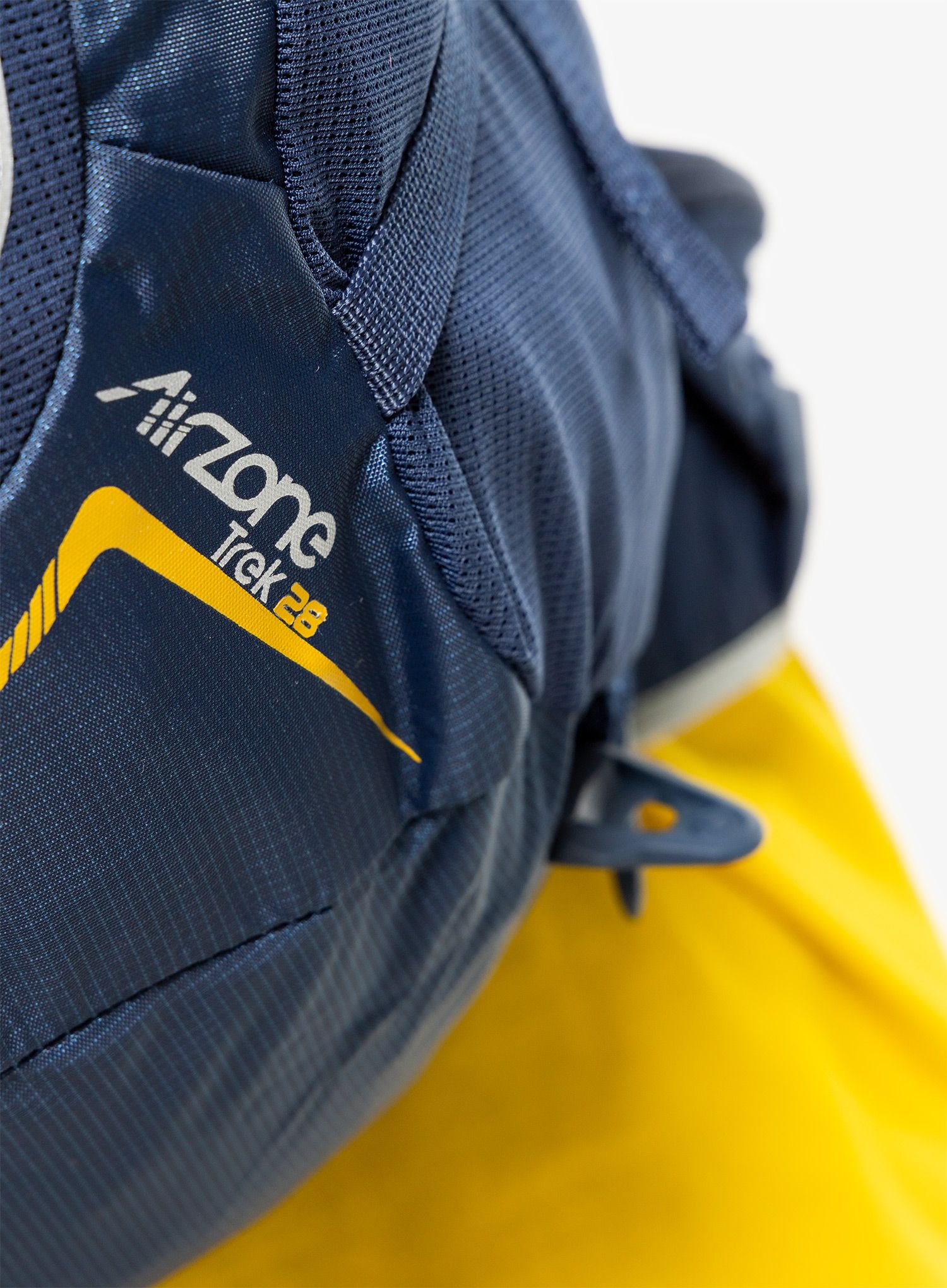 Planinarski ruksak Lowe Alpine AirZone Trek 28 - navy