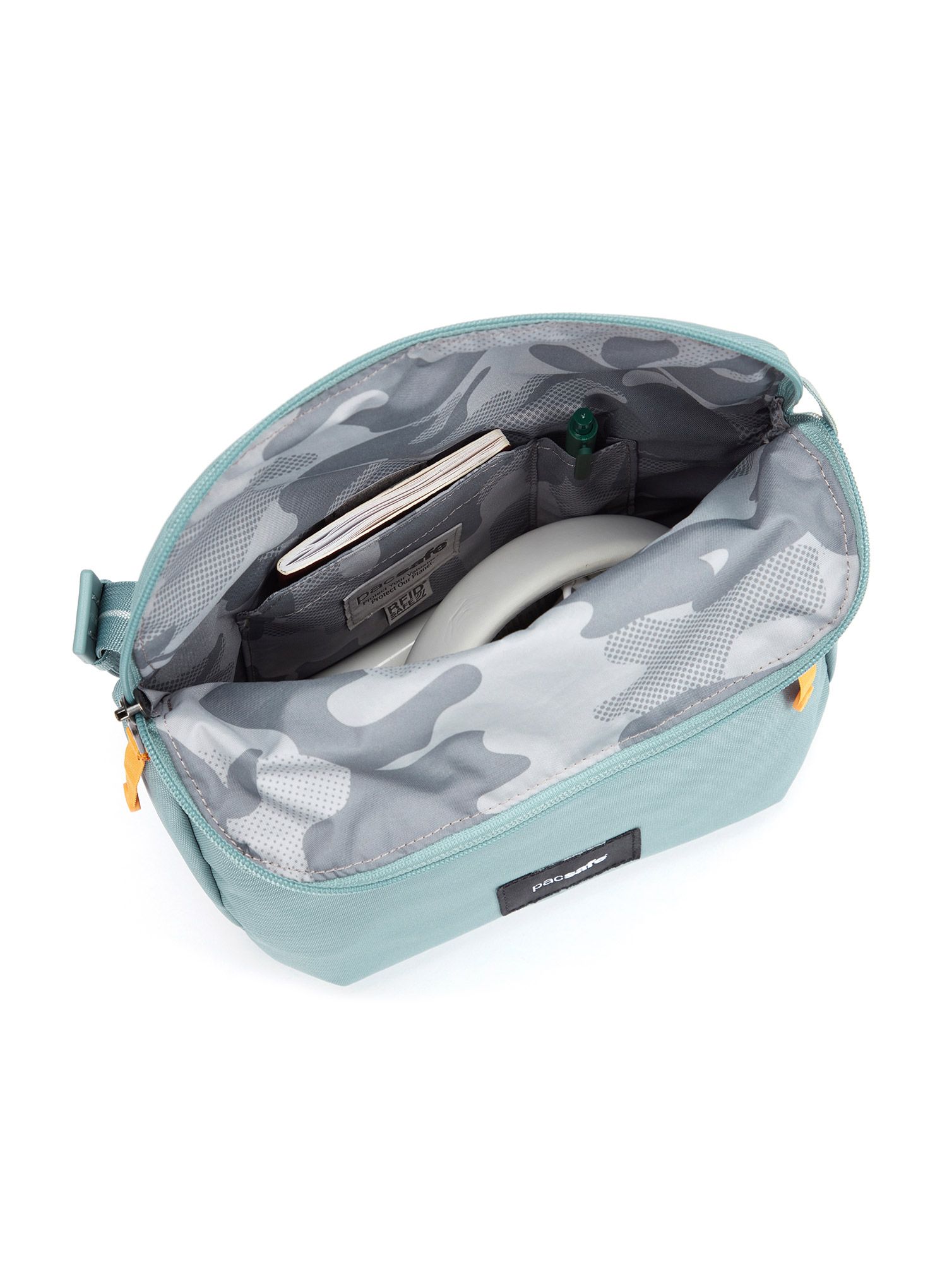 Torbica Pacsafe Go Saddle Crossbody - fresh mint