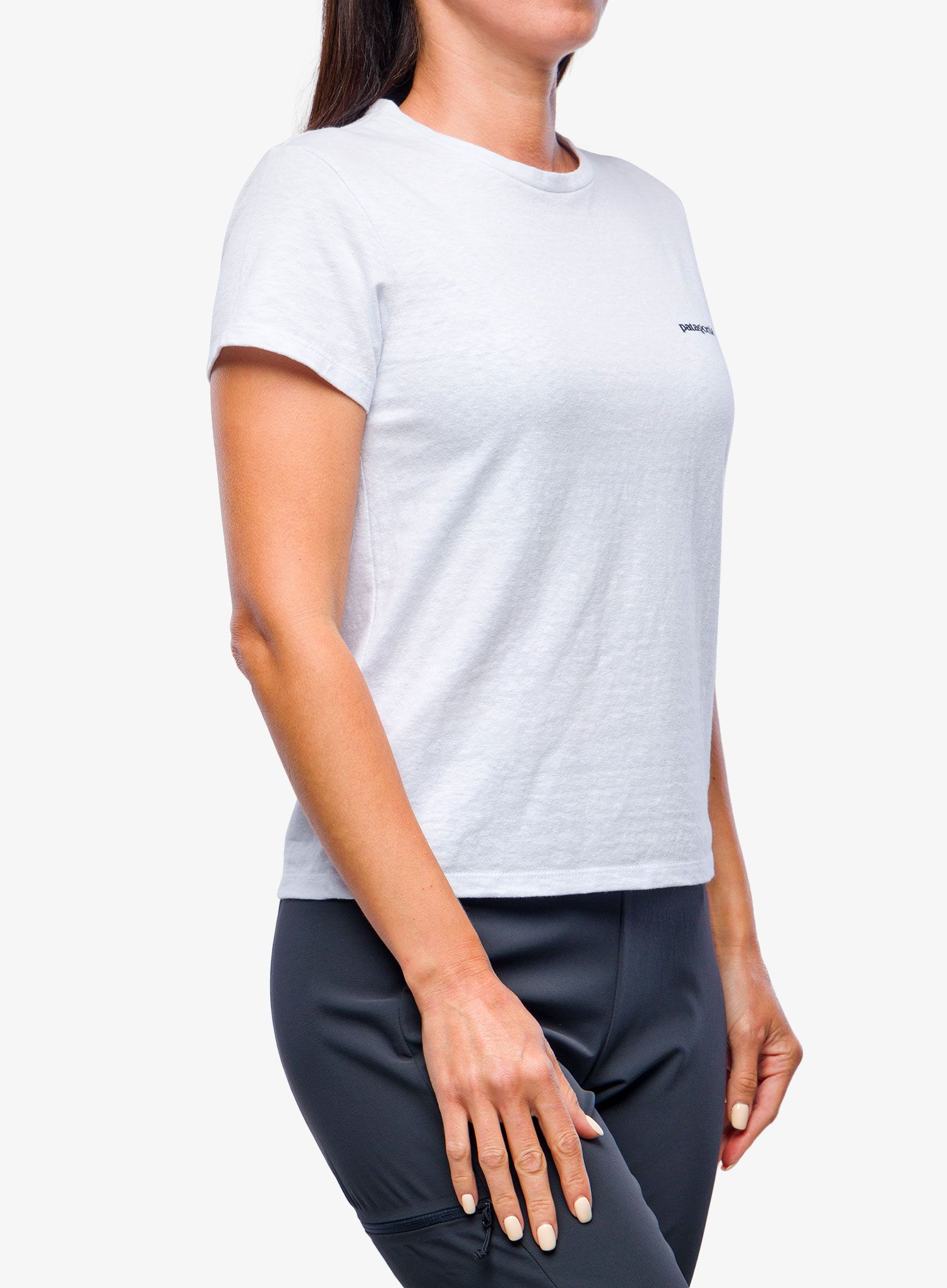 Ženska pamučna majica Patagonia P-6 Logo Responsibili-Tee - white