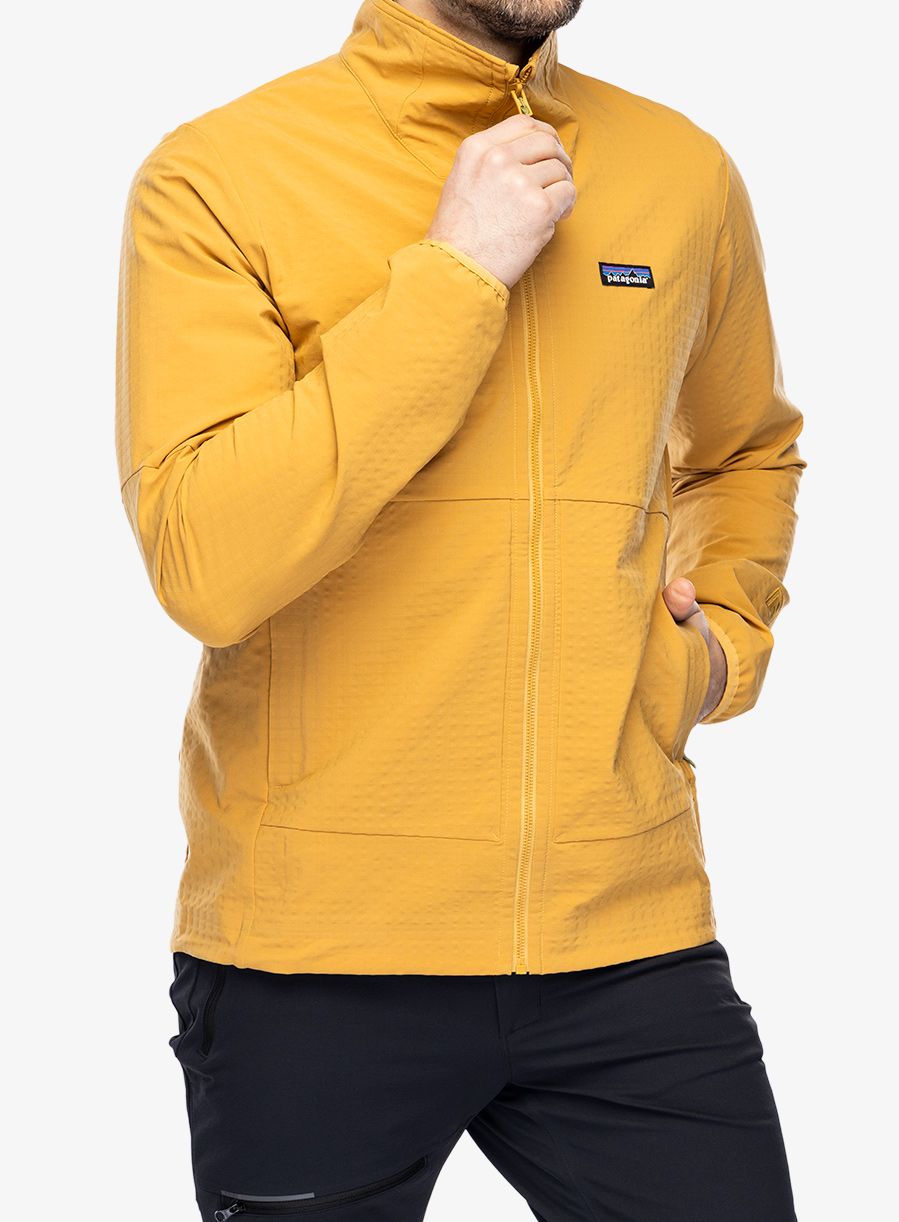 Softshell jakna Patagonia R1 TechFace Jacket - pufferfish gold