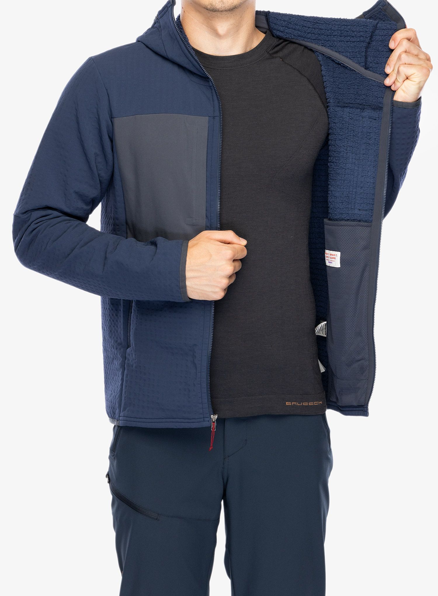 Softshell jakna Patagonia R2 TechFace Hoody - new navy