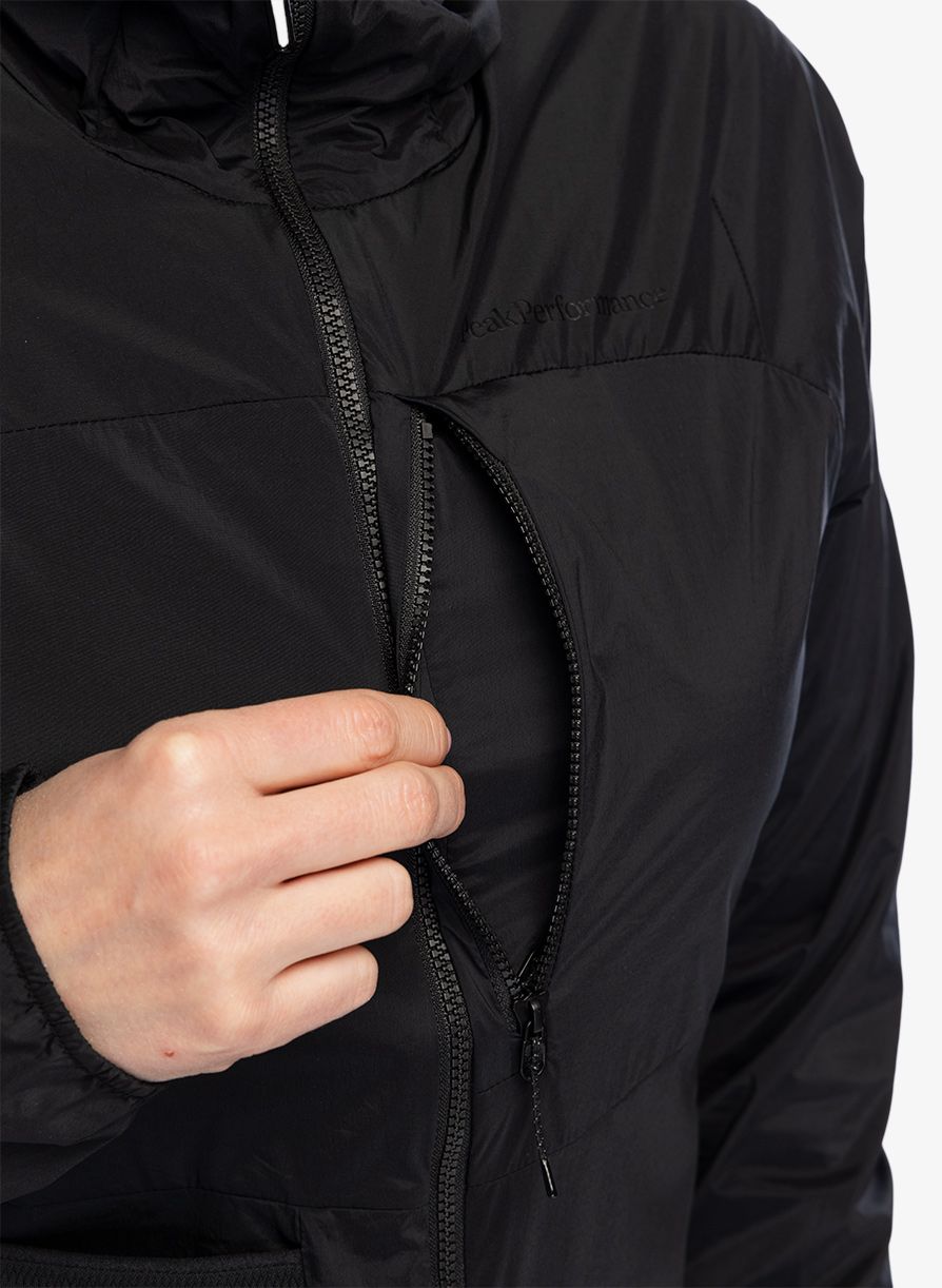Ženska jakna Peak Perfomance Vislight Alpha Jacket - black
