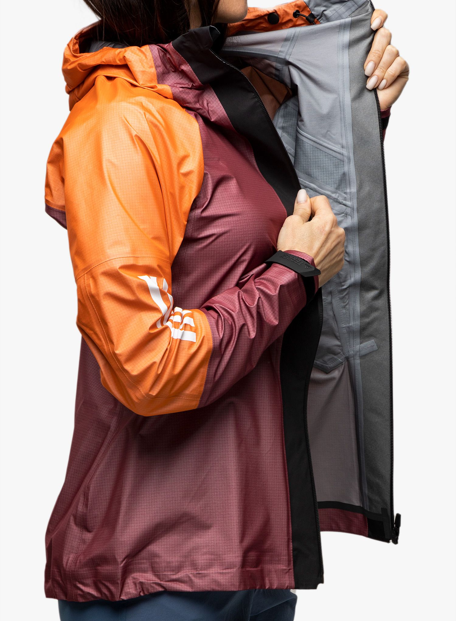 Ženska jakna adidas TERREX Techrock Light GORE-TEX Jacket - red/semi impact orange